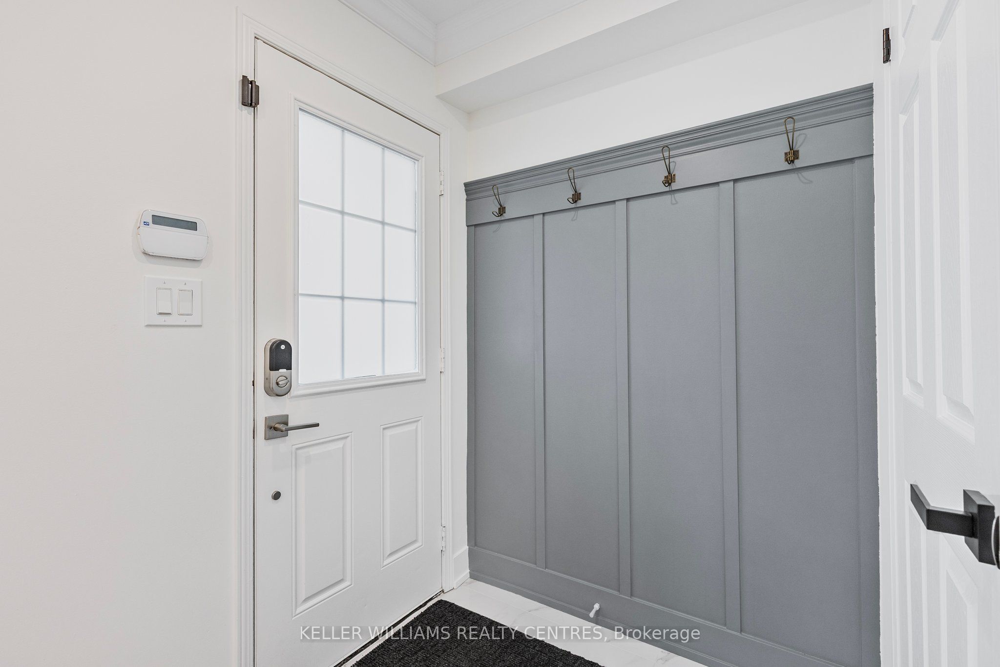 40 Odoardo Di Santo Circle Property Photo 4