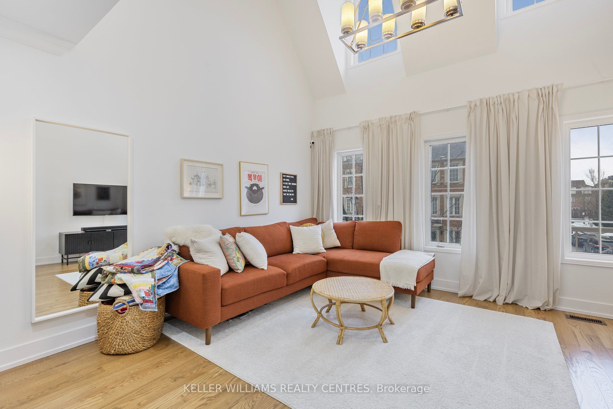 40 Odoardo Di Santo Circle Property Photo 13
