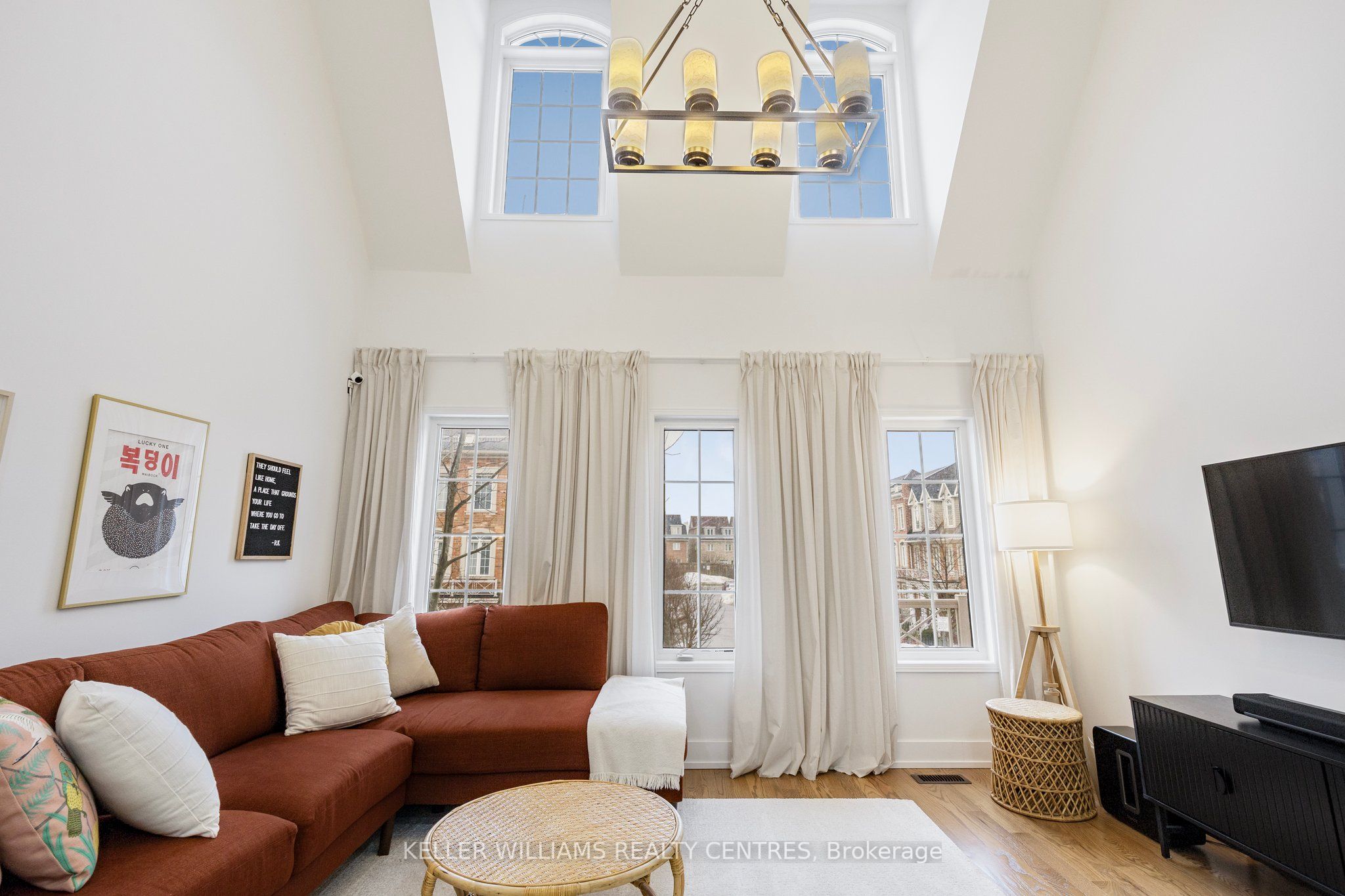 40 Odoardo Di Santo Circle Property Photo 14