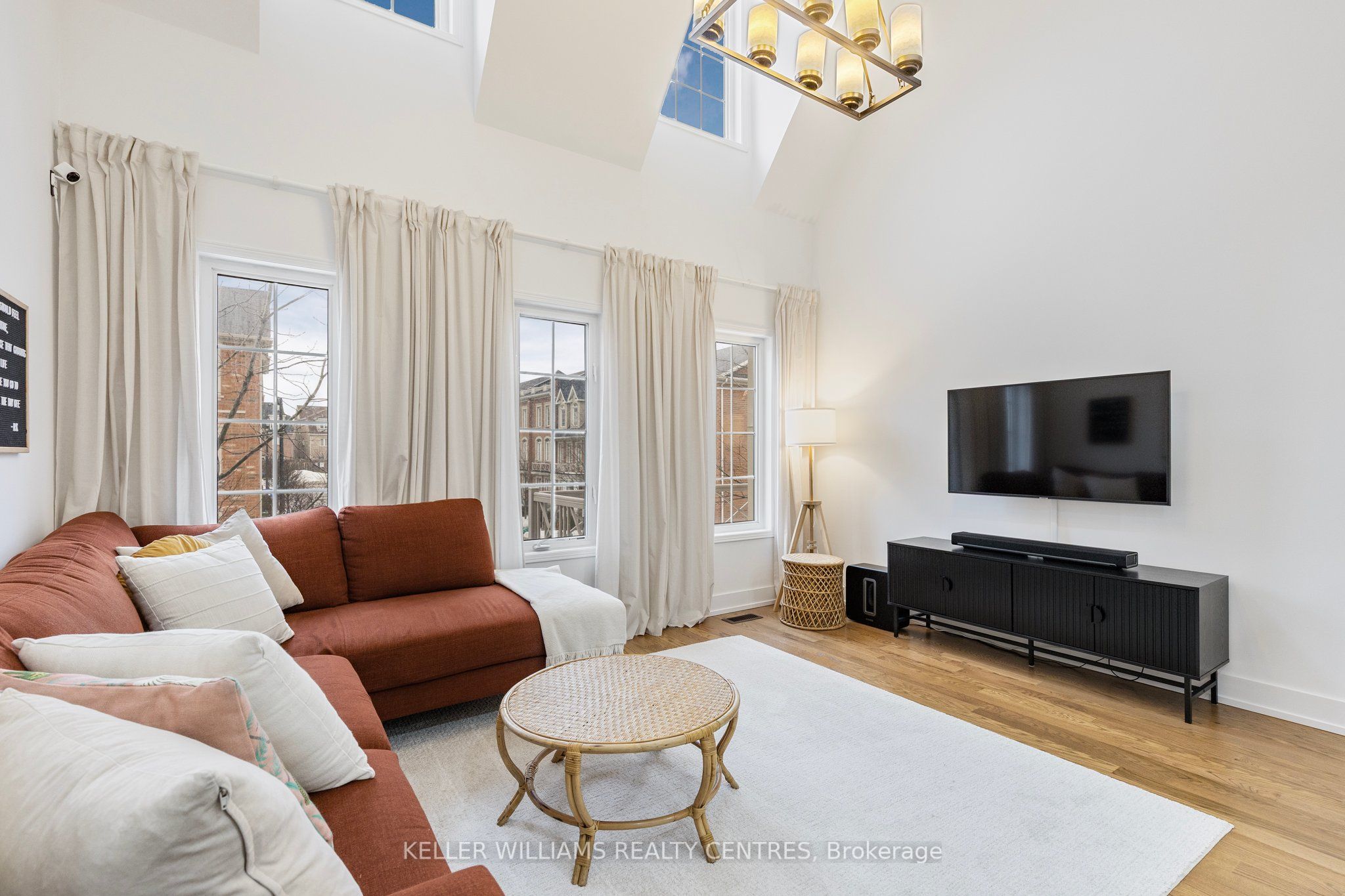 40 Odoardo Di Santo Circle Property Photo 15
