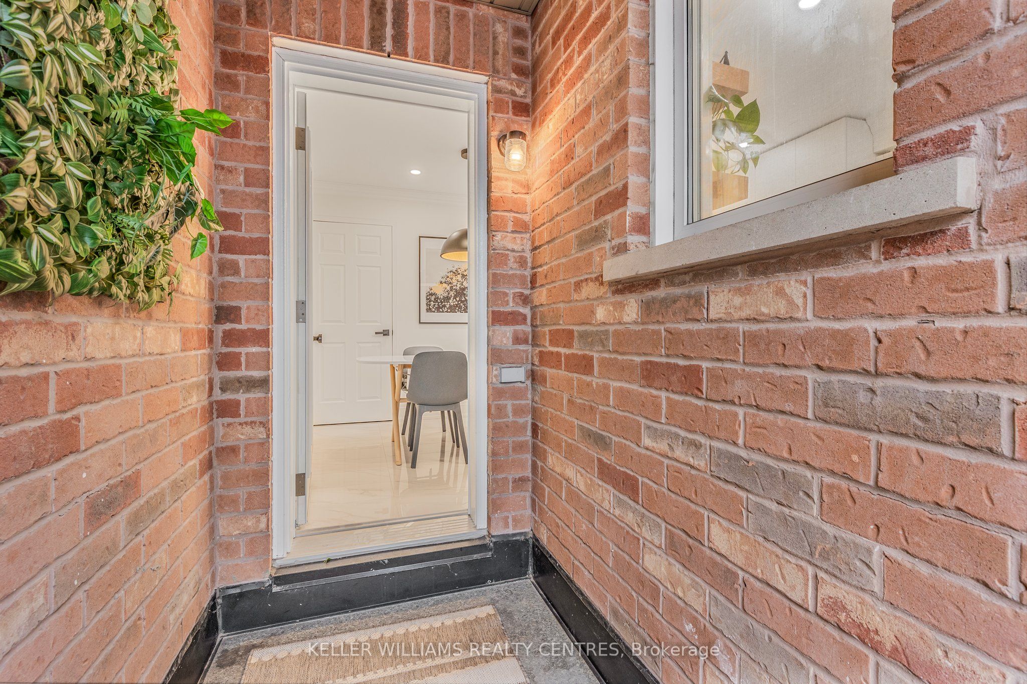 40 Odoardo Di Santo Circle Property Photo 25