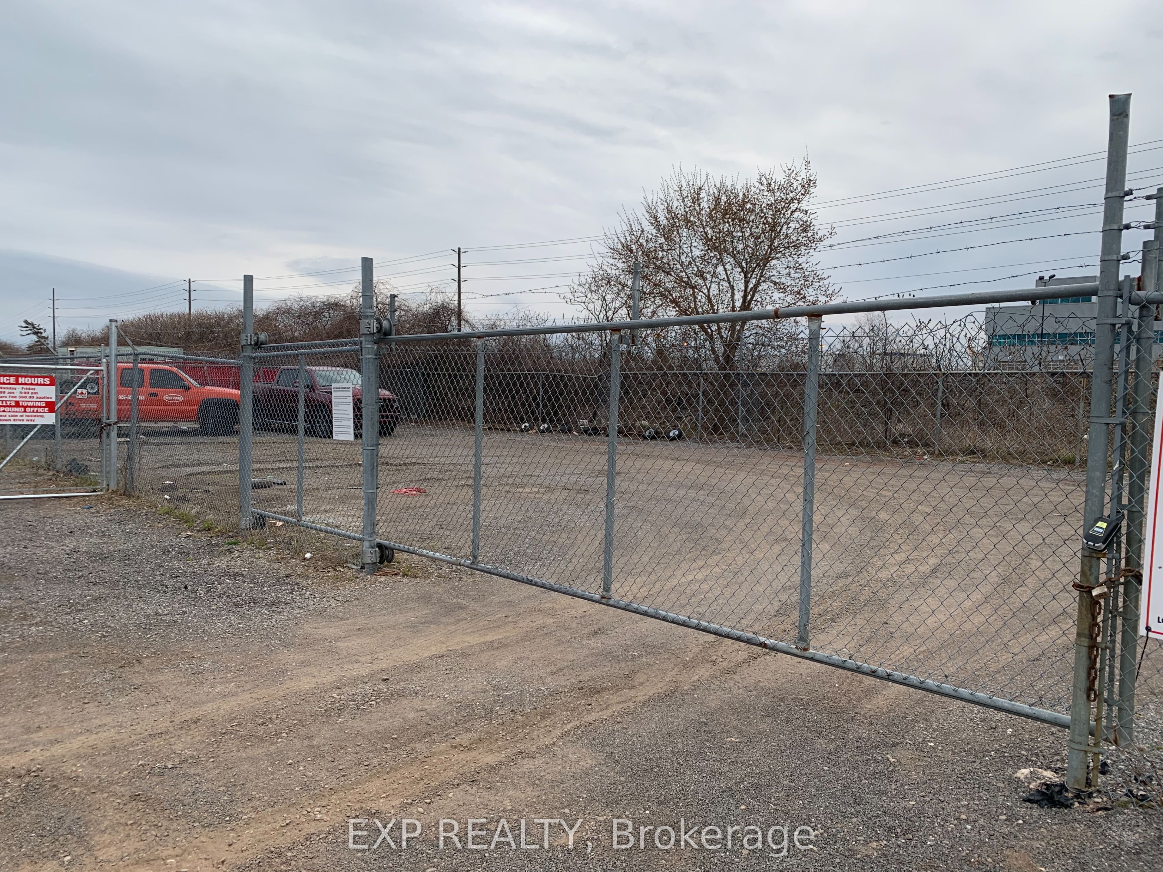 1149 Speers Road Property Photo 2