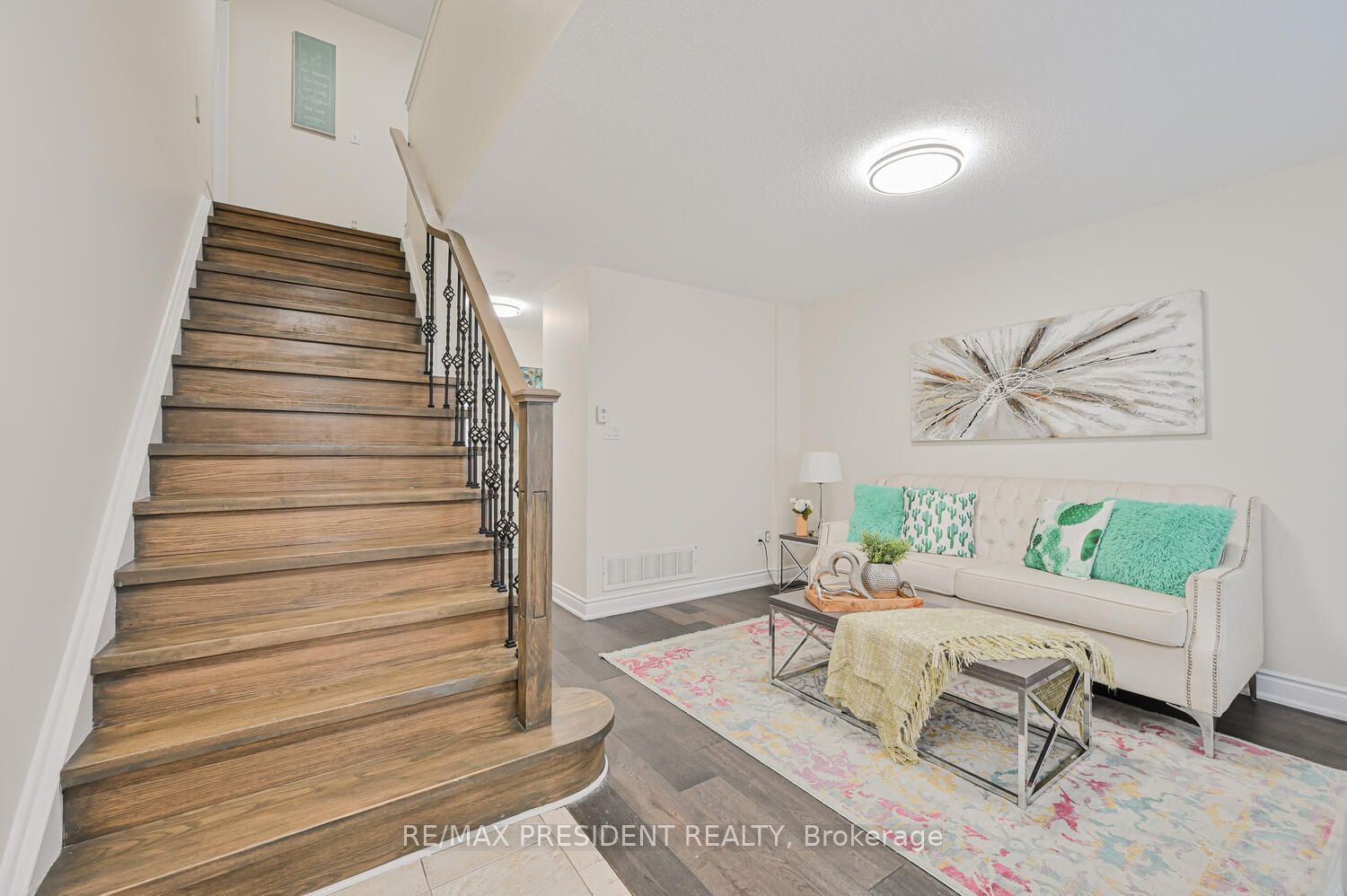 113 Tianalee Crescent Property Photo 6