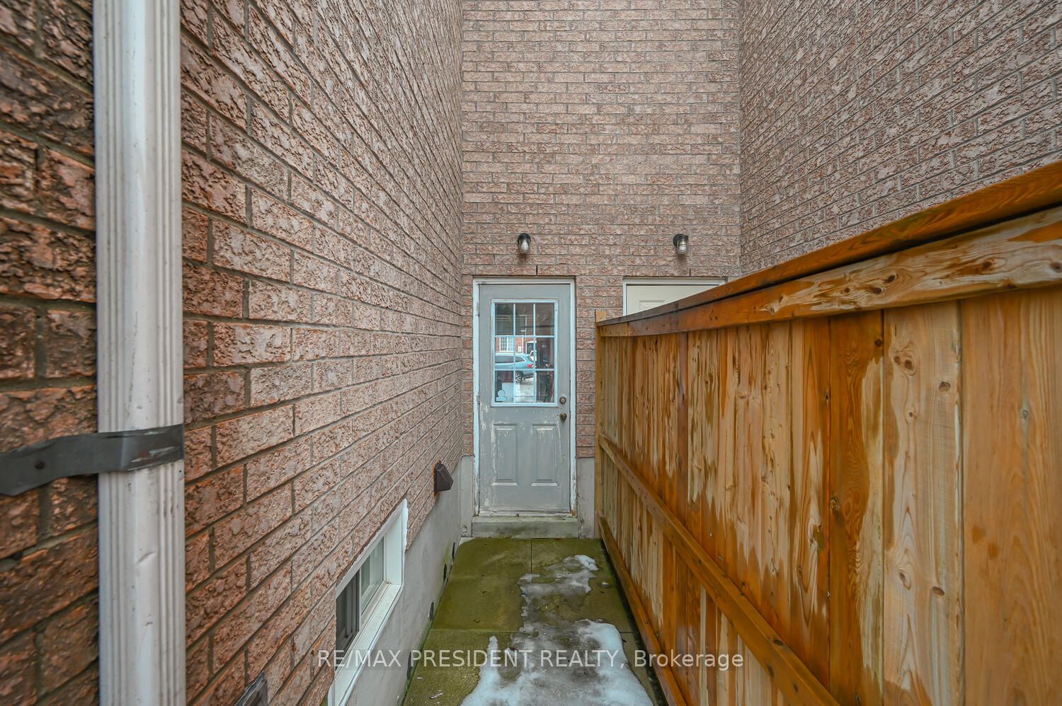 113 Tianalee Crescent Property Photo 45