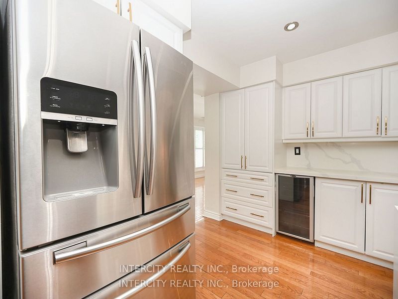 55 Ridgehill Drive Property Photo 9