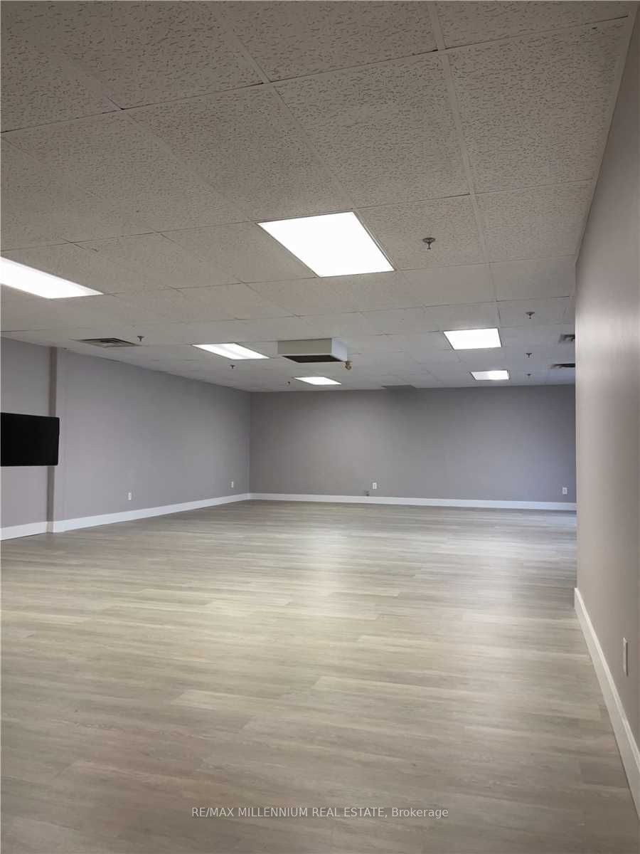 130 Industry Street 22 Property Photo 4