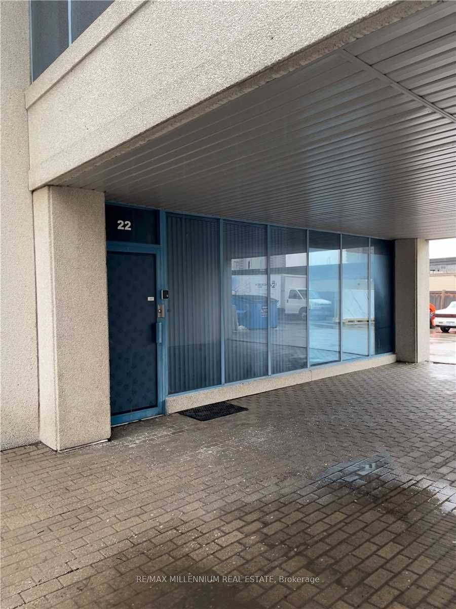 130 Industry Street 22 Property Photo 8