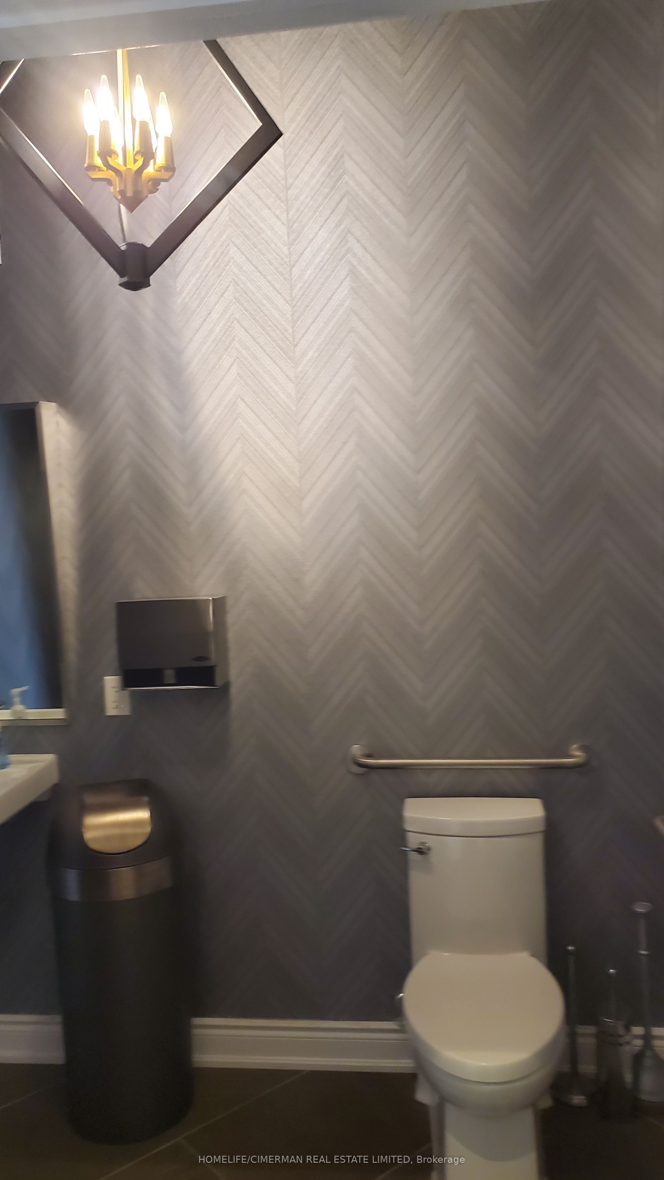 #36 - 11 Bronte Road Property Photo 5