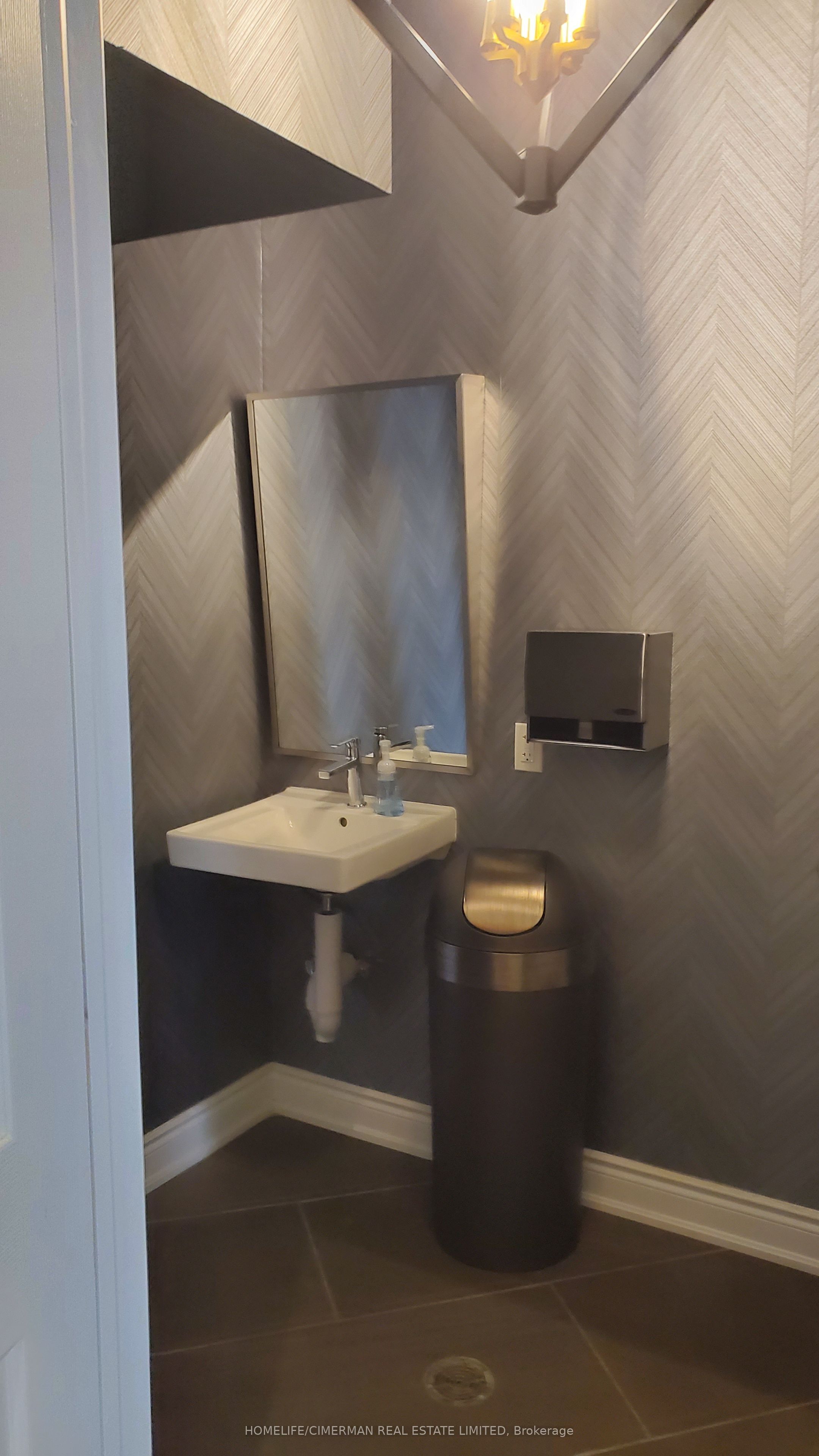 #36 - 11 Bronte Road Property Photo 16