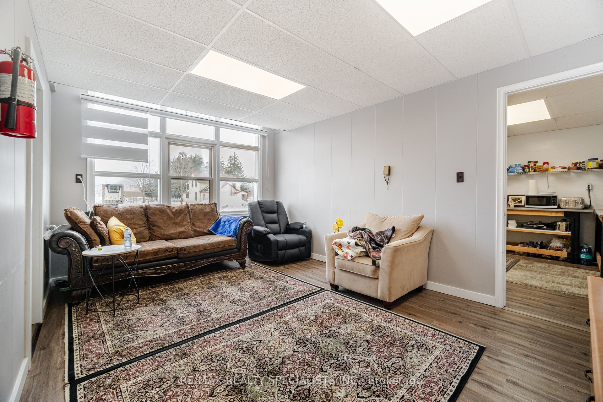7388 Guelph Line Property Photo 38