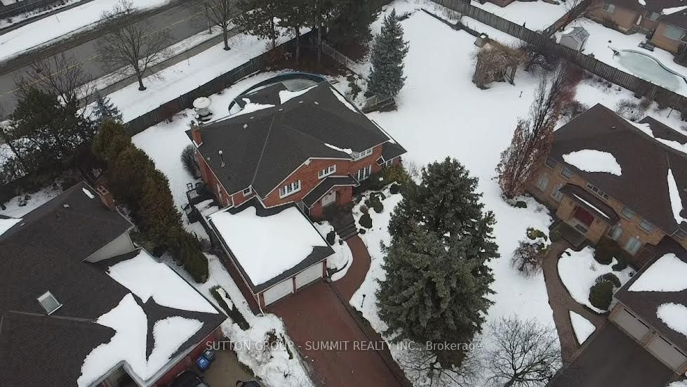20 Whitmore Court Property Photo 2