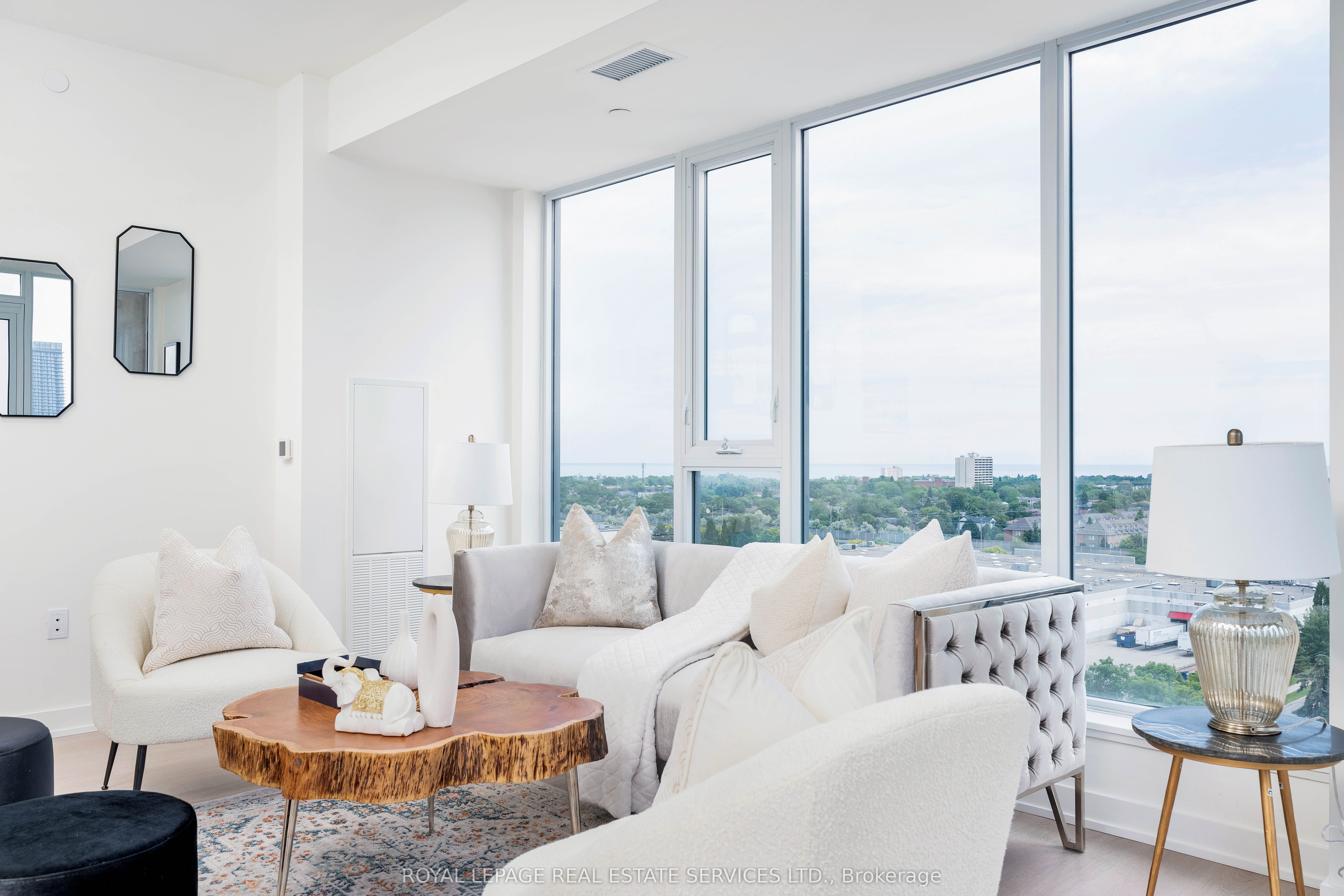 #603 - 859 The Queensway Property Photo 7