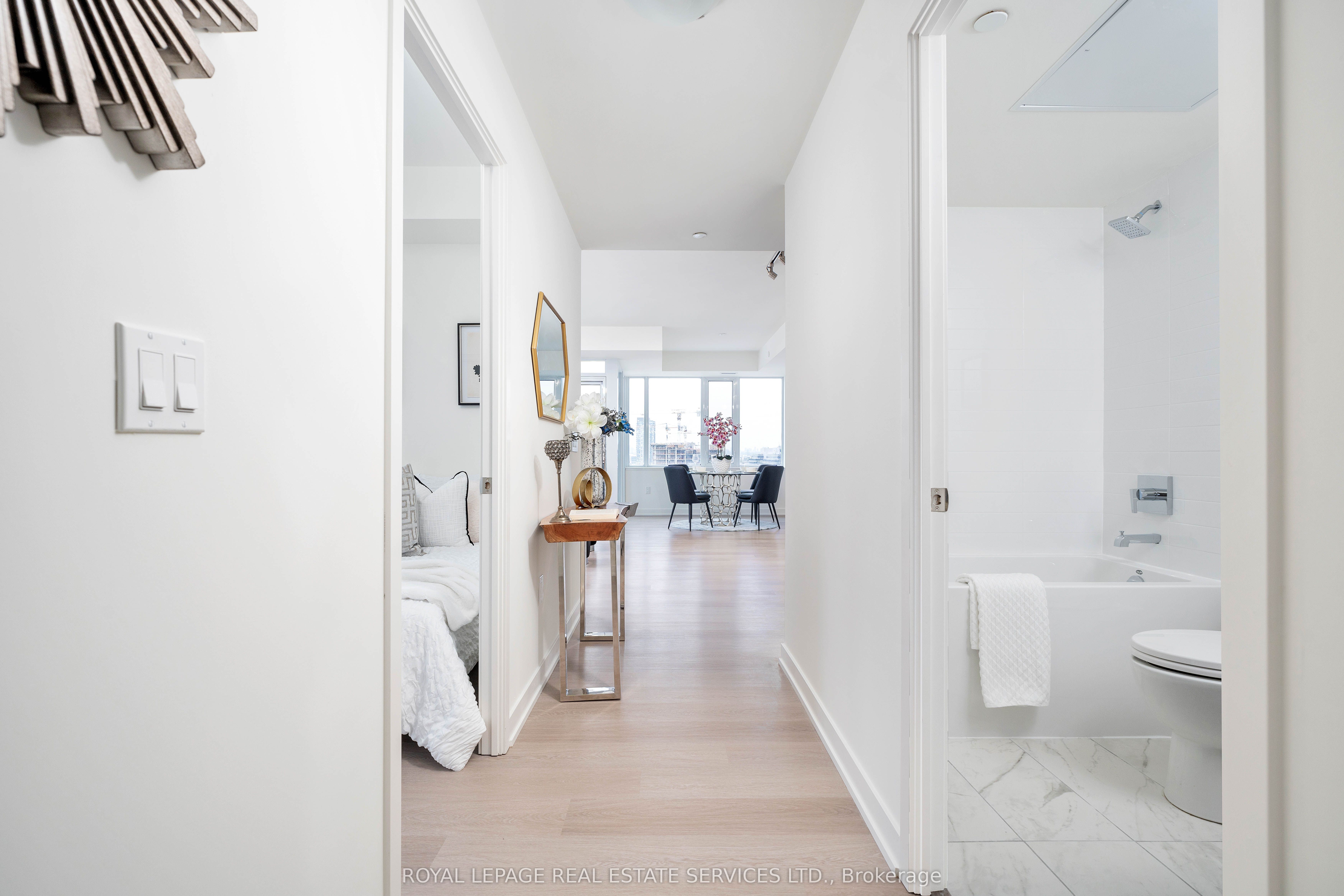 #603 - 859 The Queensway Property Photo 15