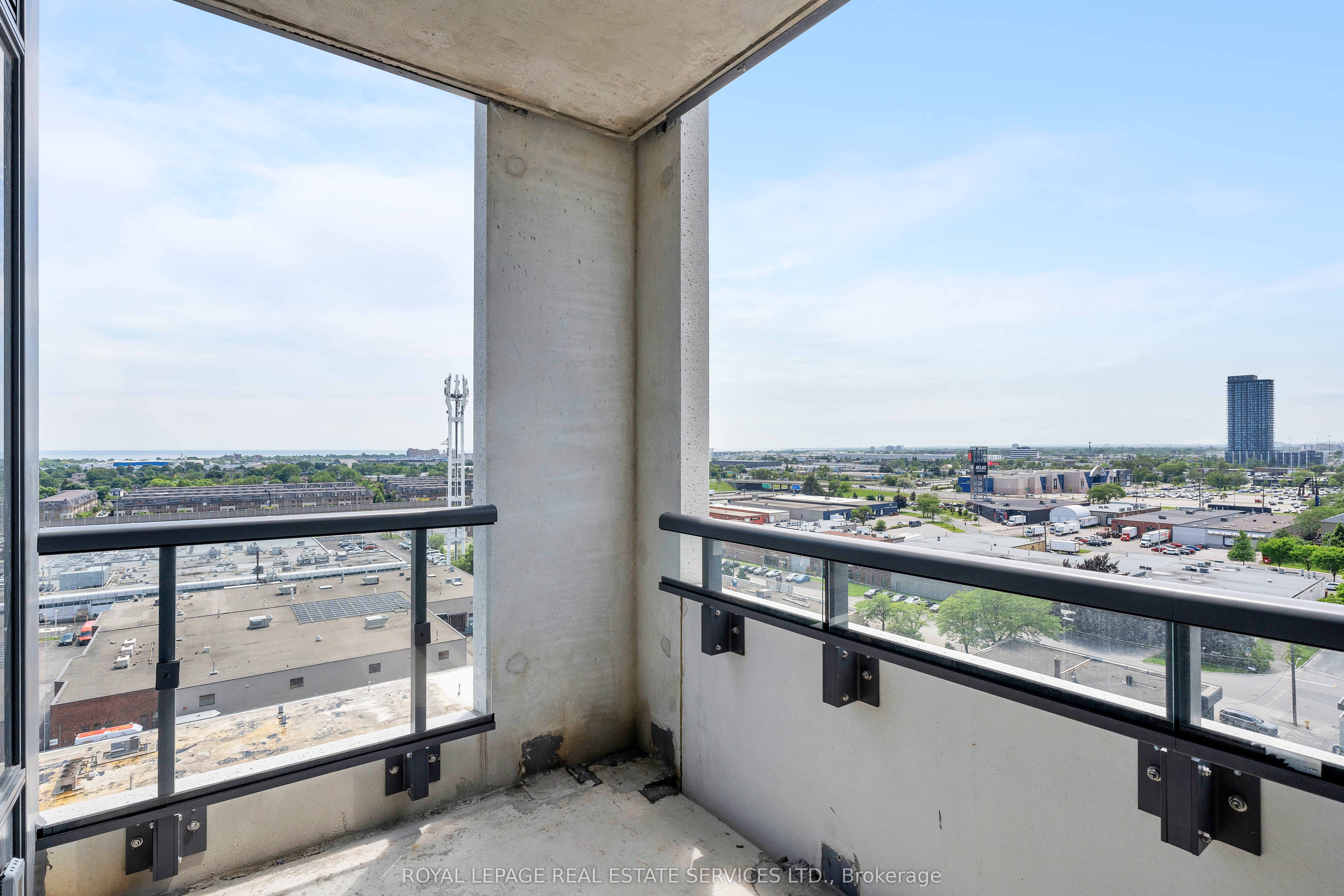#603 - 859 The Queensway Property Photo 30