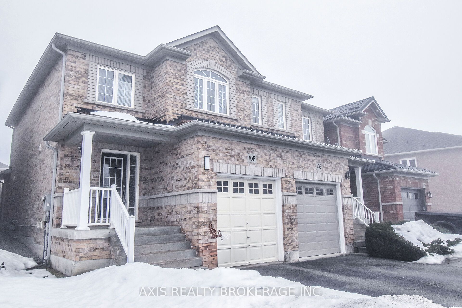 108 Snowberry Cres Property Photo