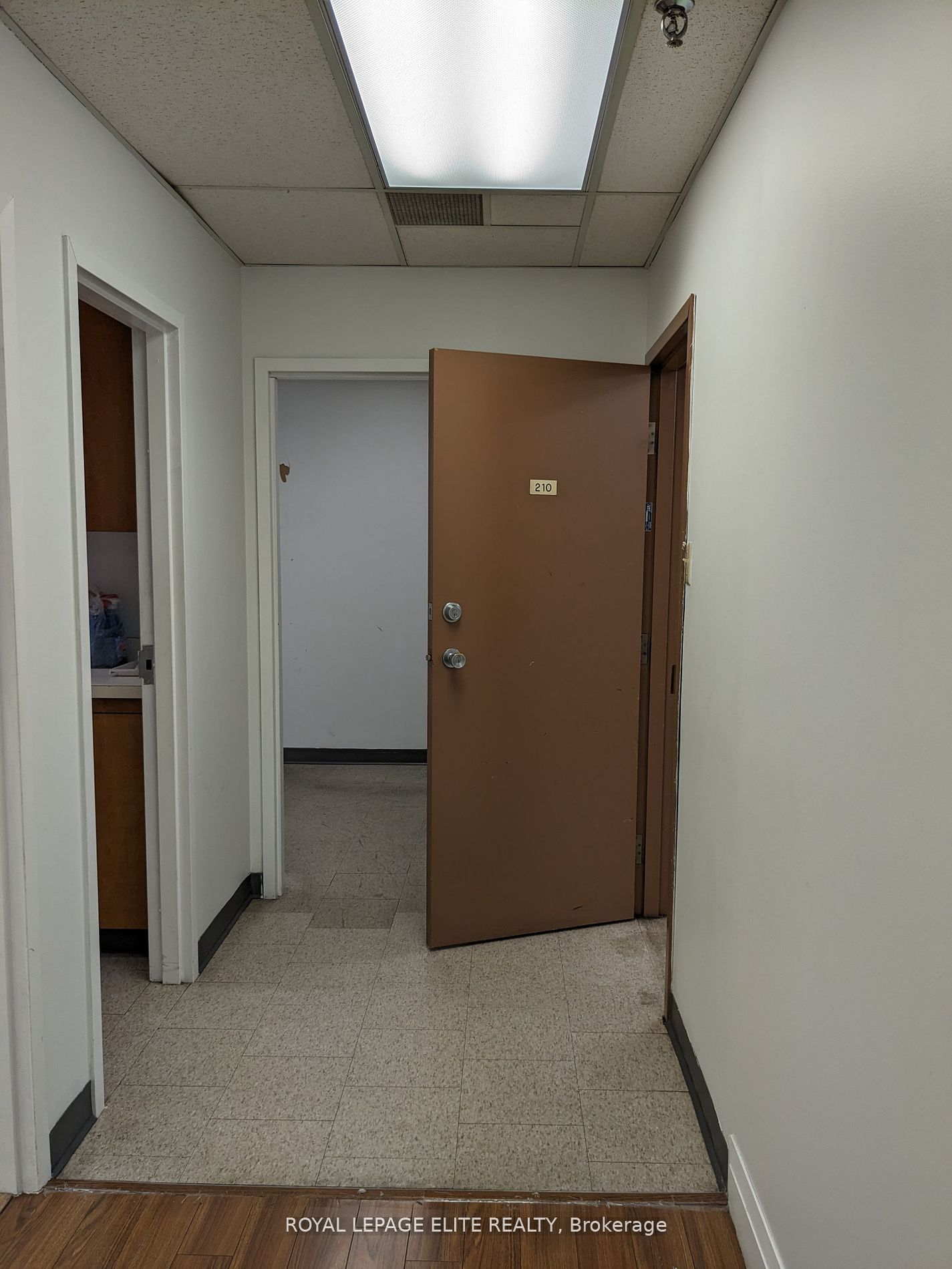 1150 Eglinton Ave E Property Photo 4