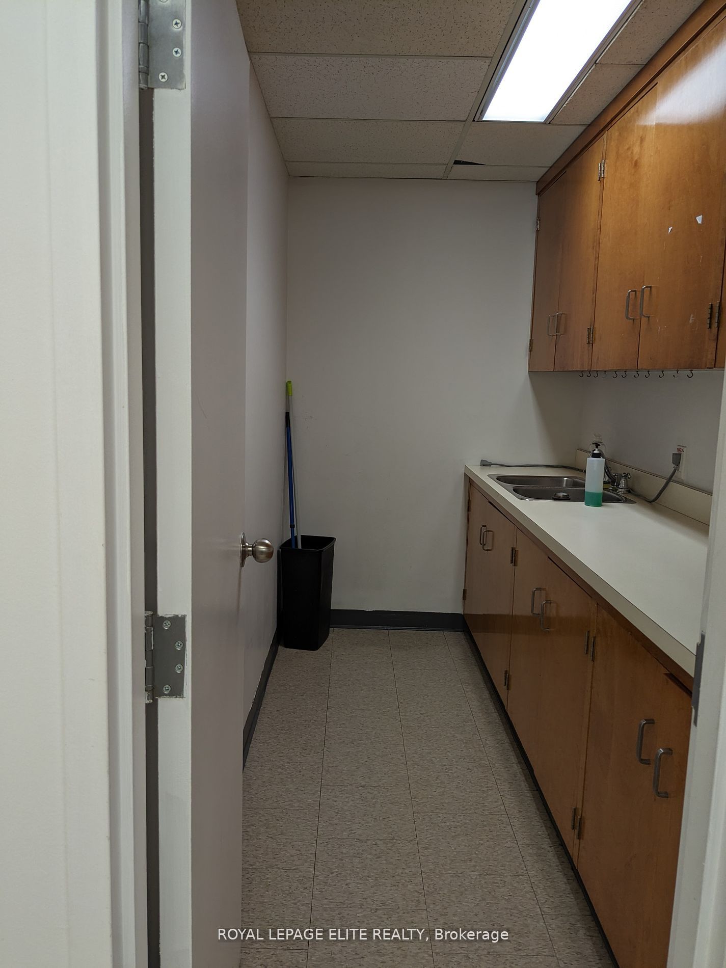 1150 Eglinton Ave E Property Photo 5