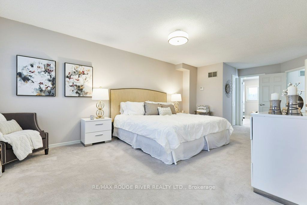 1161 Glenashton Drive Property Photo 25