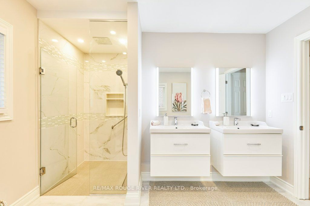 1161 Glenashton Drive Property Photo 28