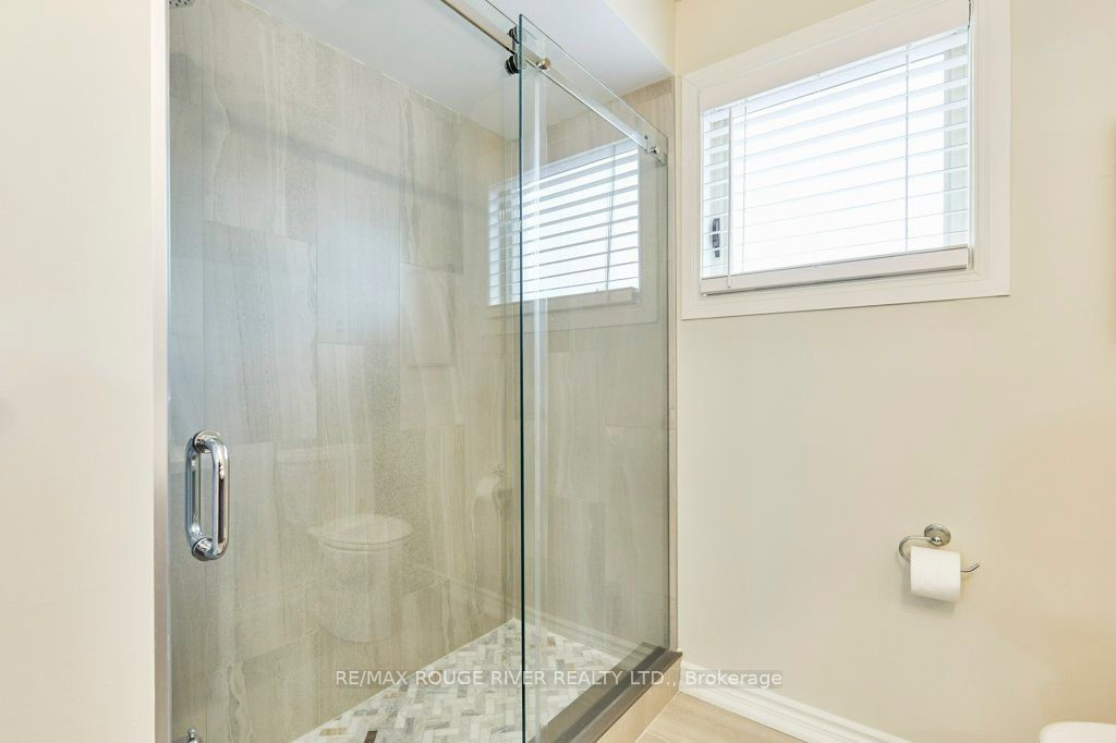 1161 Glenashton Drive Property Photo 39