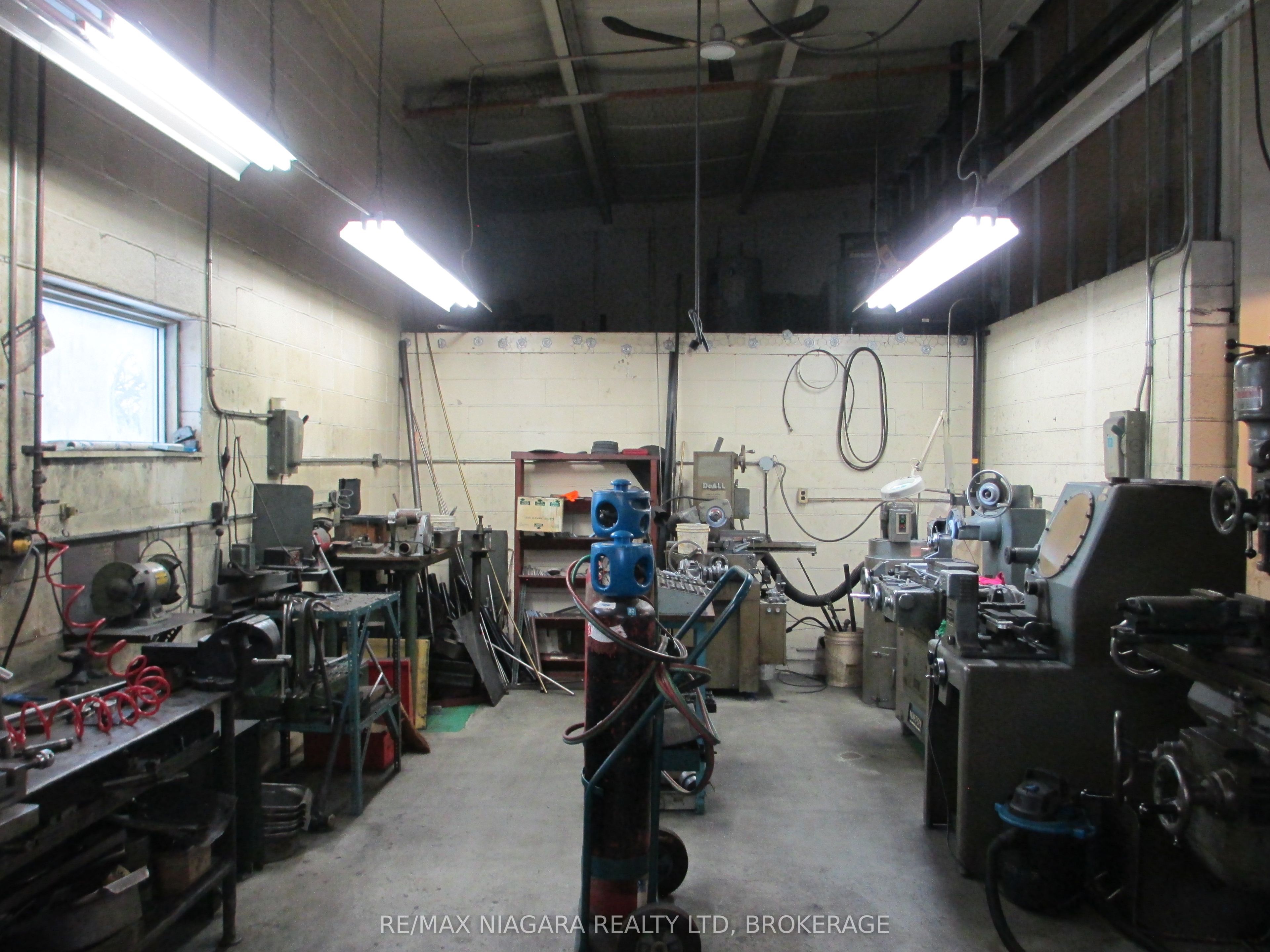 813 Cumberland Avenue Property Photo 7