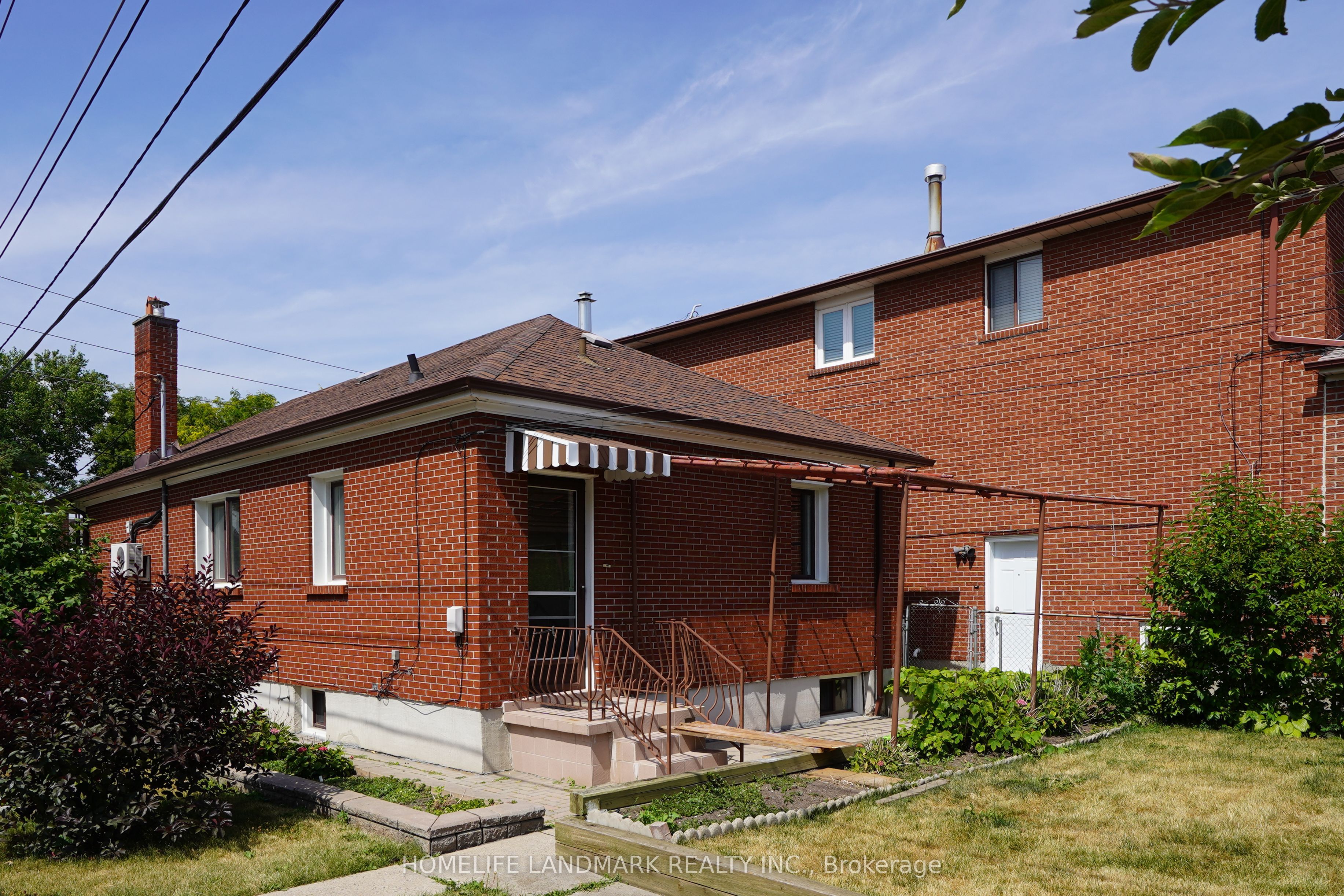 479 Whitmore Avenue Bsmt R2 Property Photo 10
