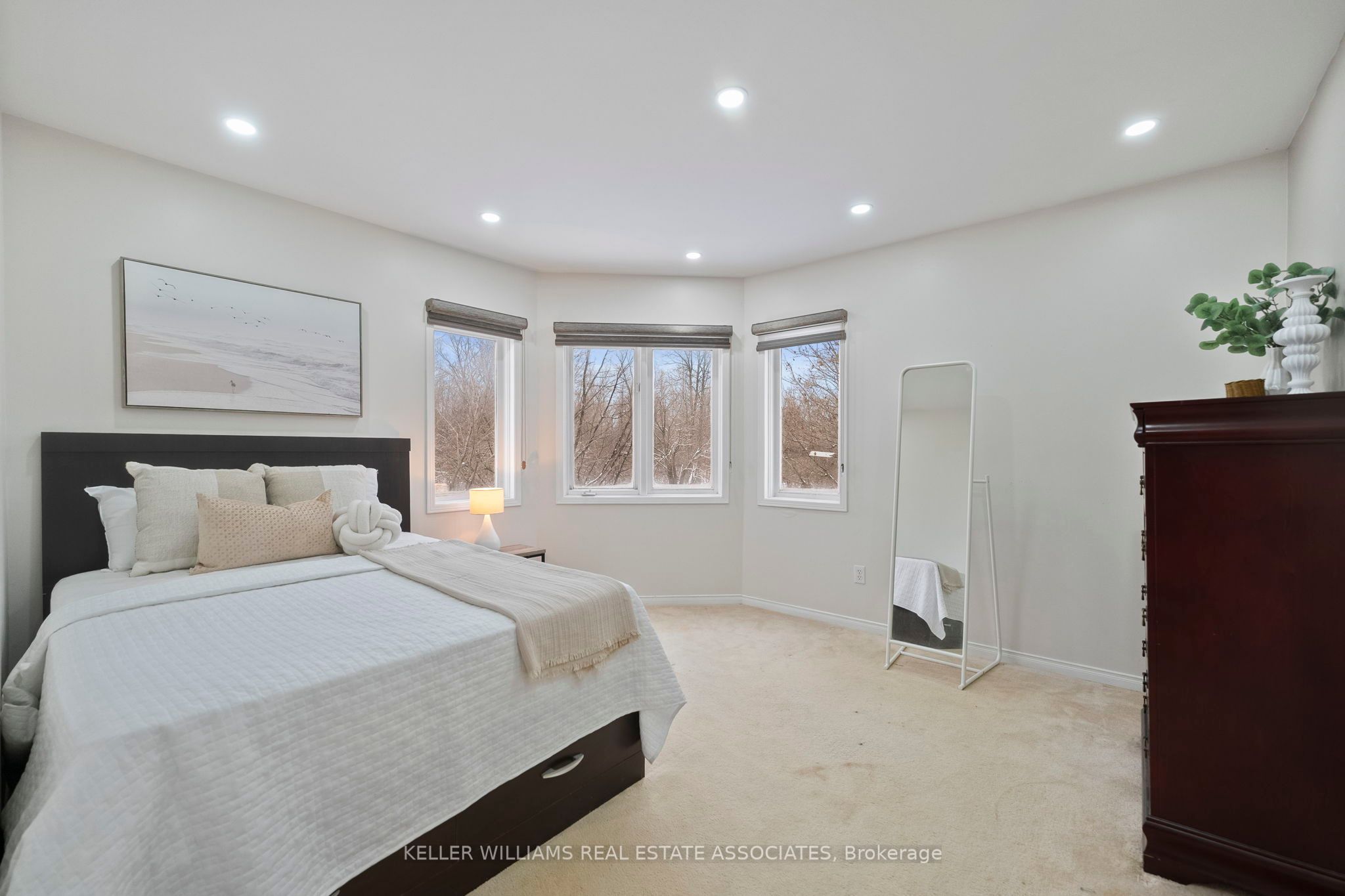 3543 Trelawny Circle Property Photo 27
