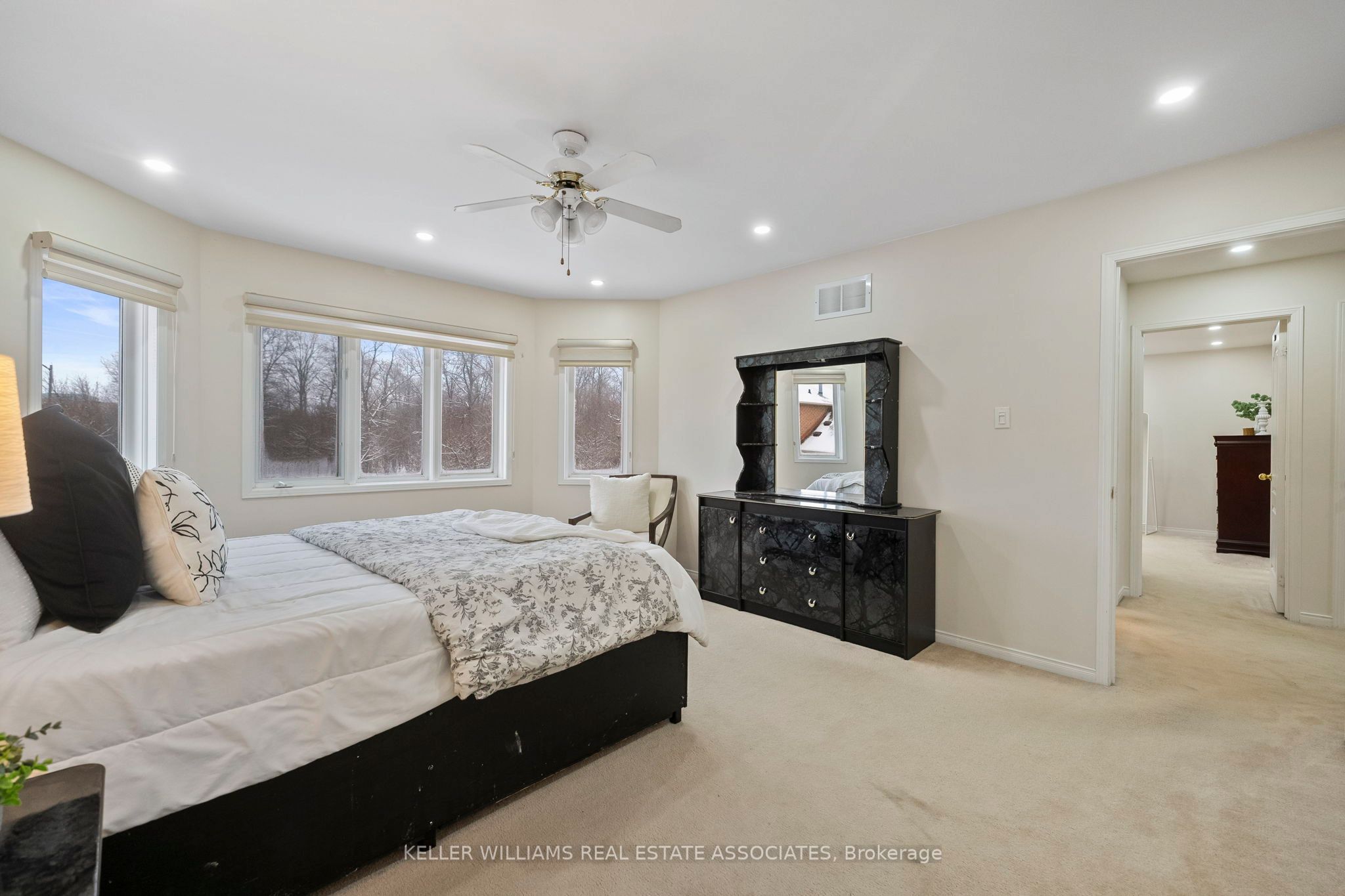 3543 Trelawny Circle Property Photo 31