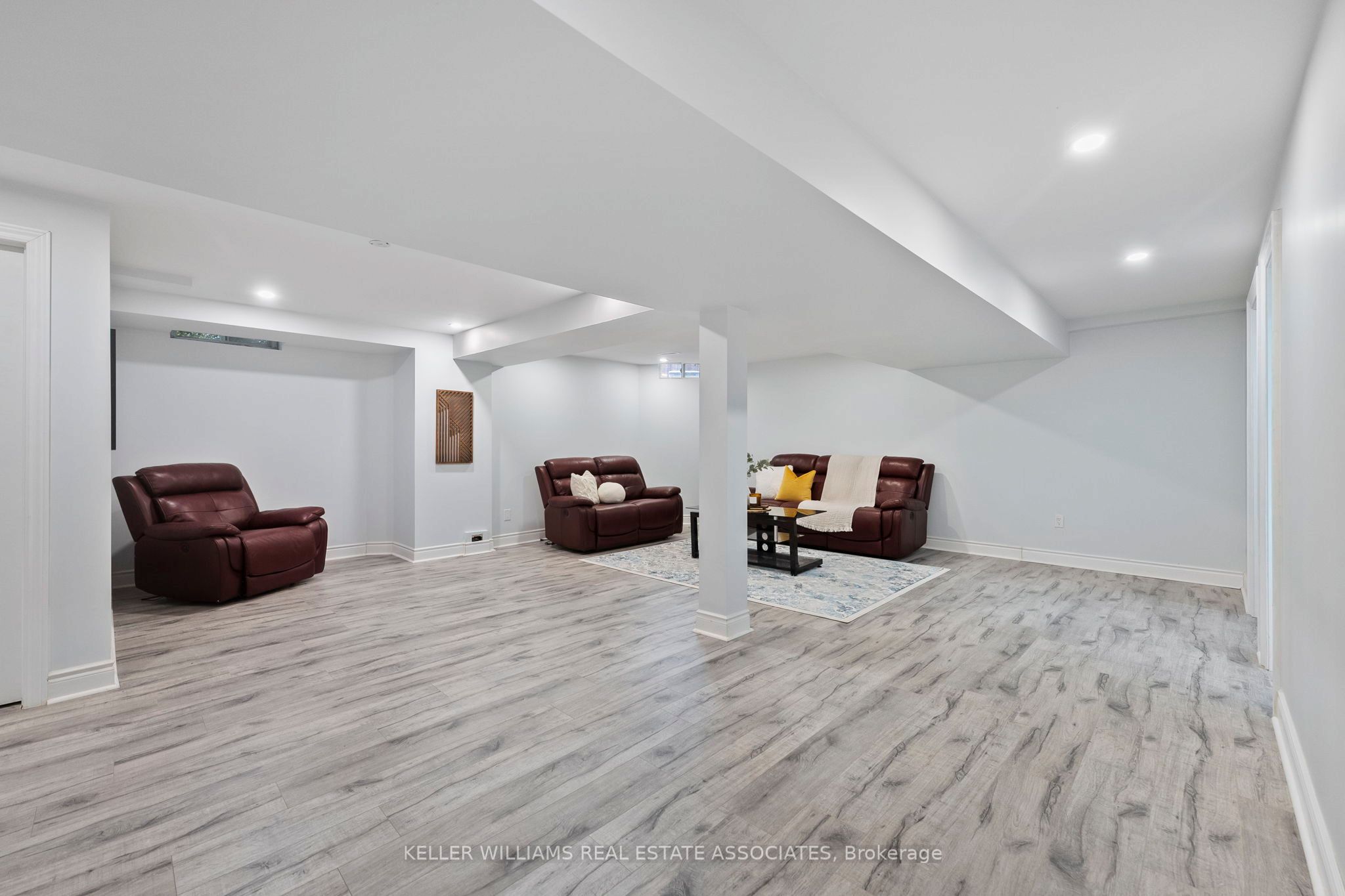 3543 Trelawny Circle Property Photo 33