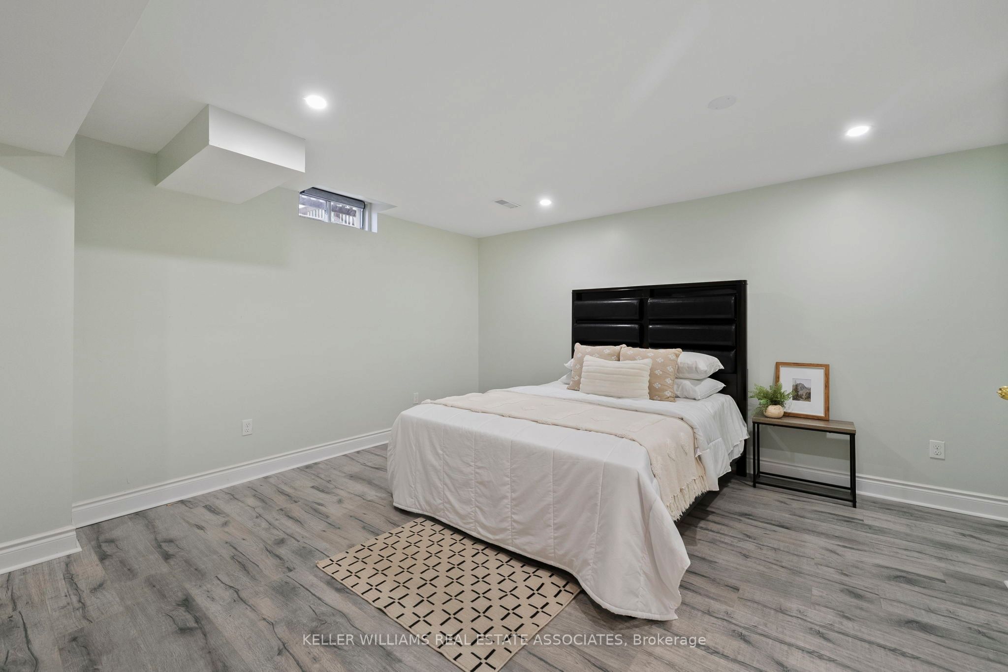 3543 Trelawny Circle Property Photo 39