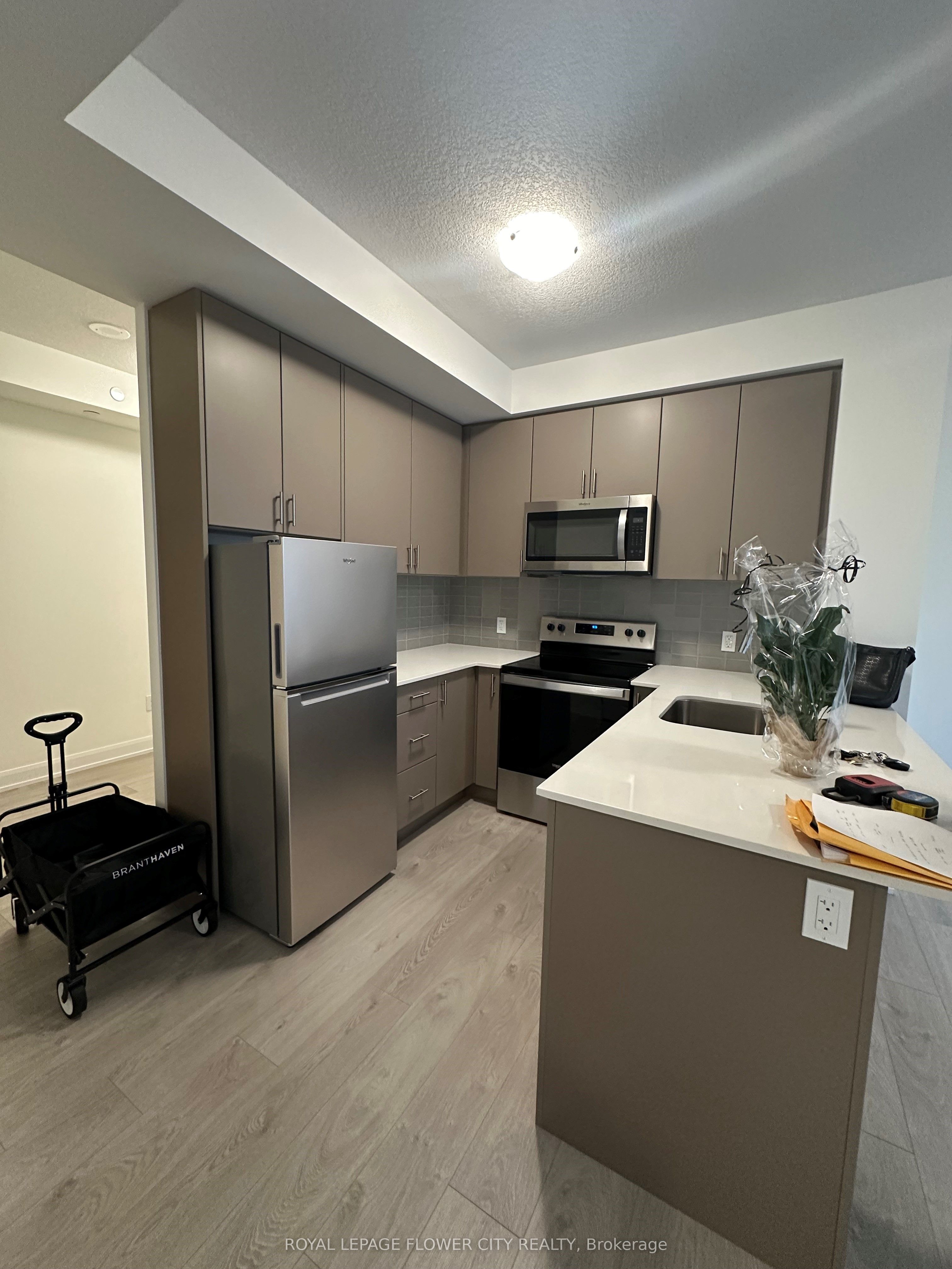 #203 - 3220 William Colston Avenue Property Photo 4
