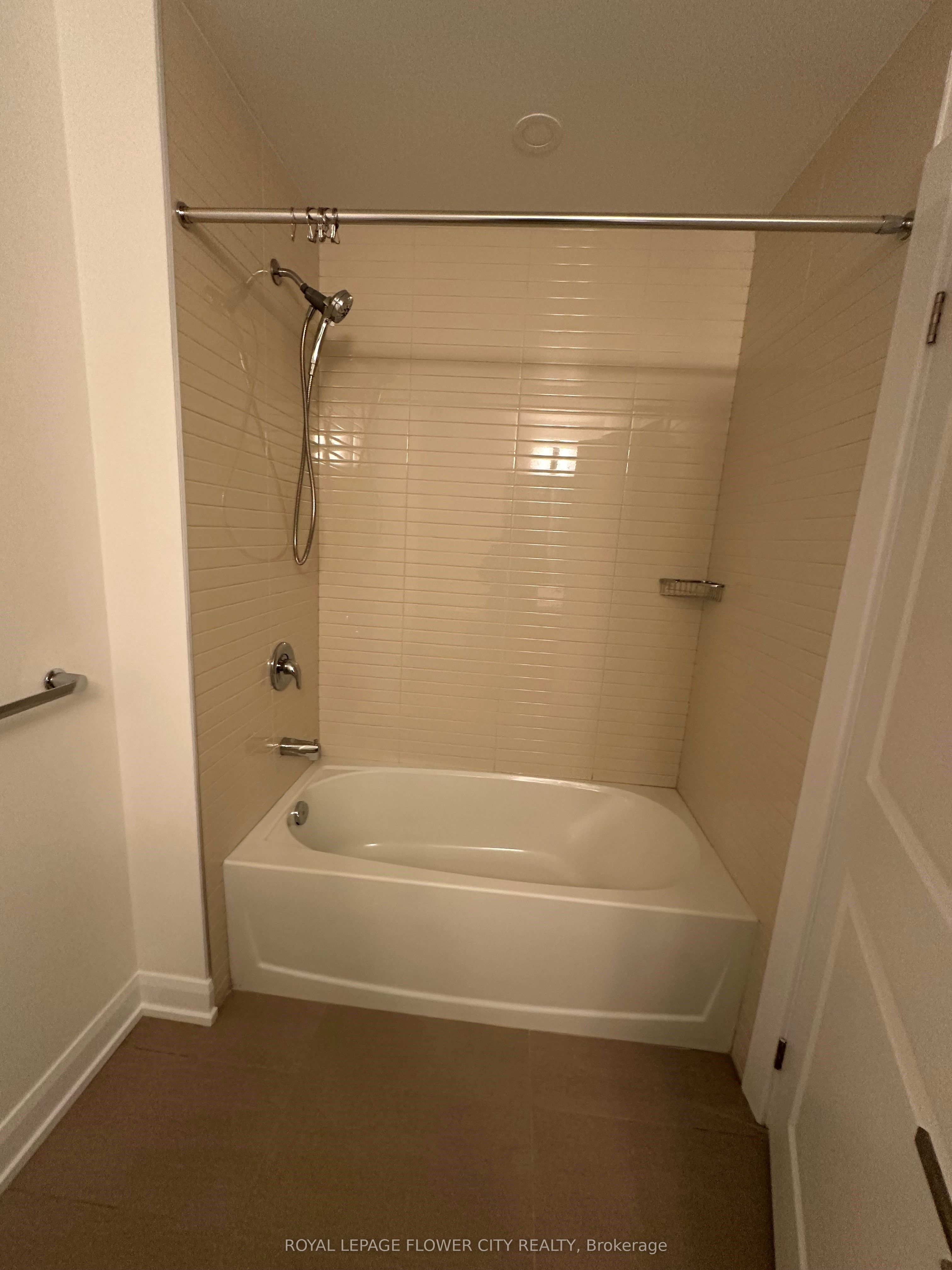 #203 - 3220 William Colston Avenue Property Photo 12
