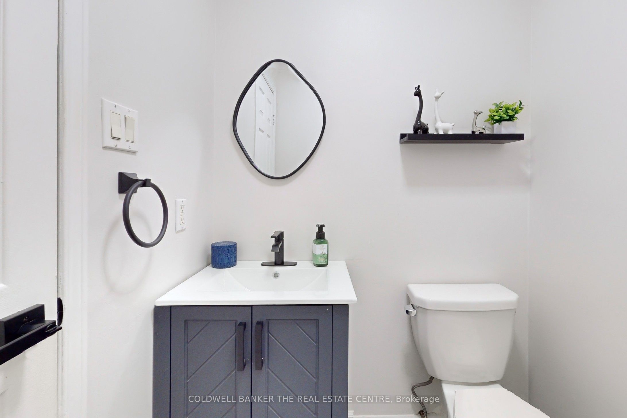 225 Hickman Street Property Photo 16