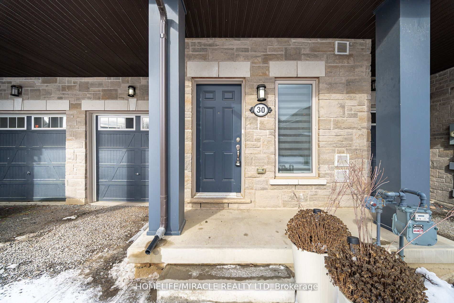 30 Waterville Way Property Photo 3