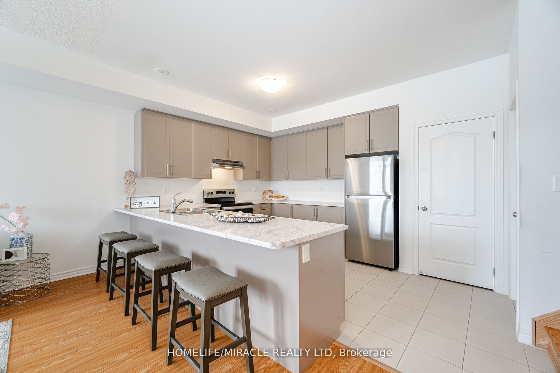 30 Waterville Way Property Photo 16