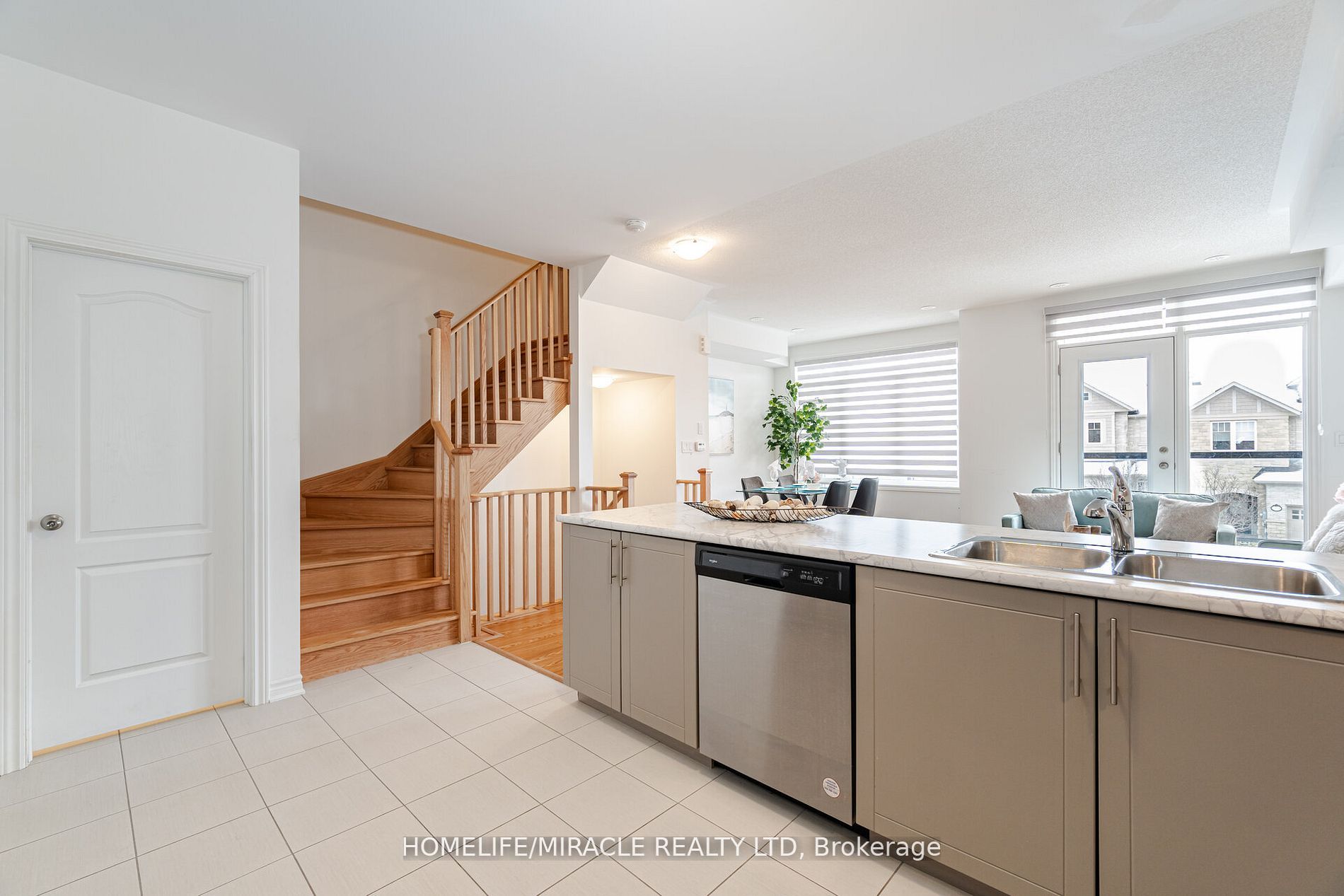 30 Waterville Way Property Photo 18