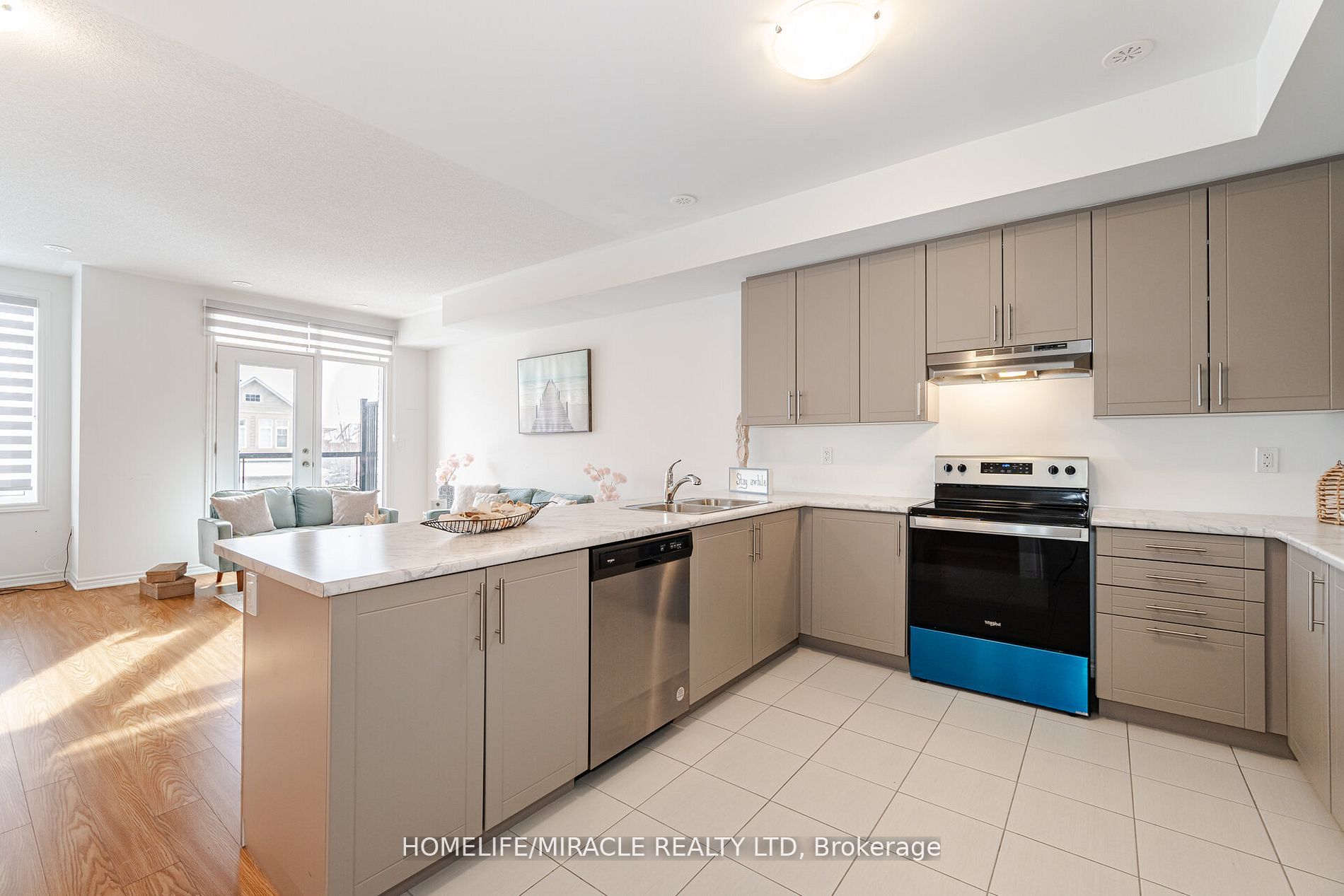 30 Waterville Way Property Photo 19