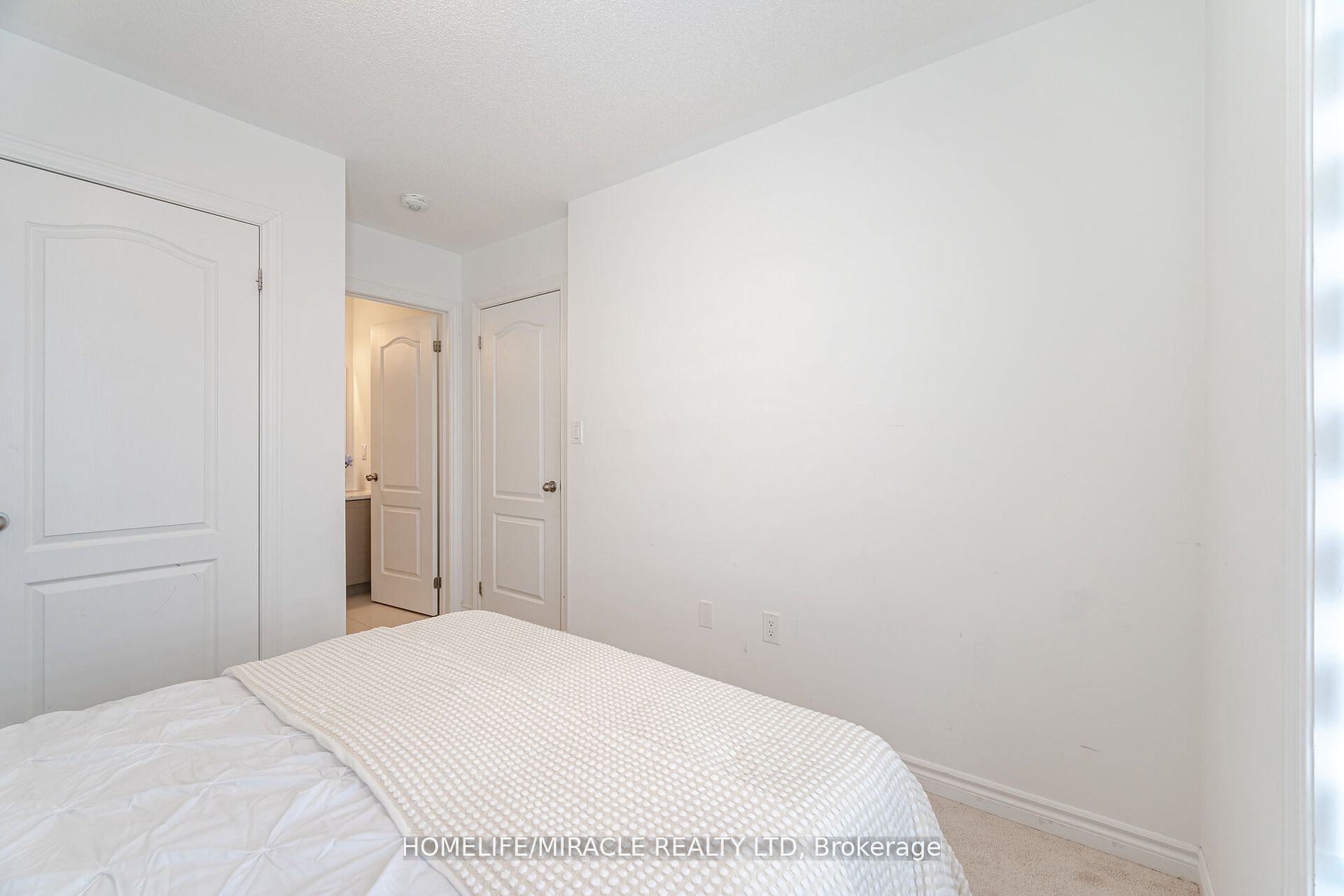 30 Waterville Way Property Photo 24