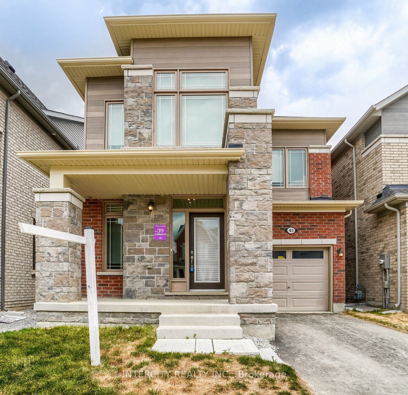 45 Thornvalley Terrace Property Photo 1