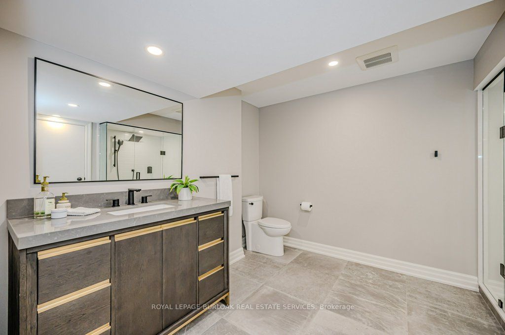 6490 Panton Street Property Photo 27