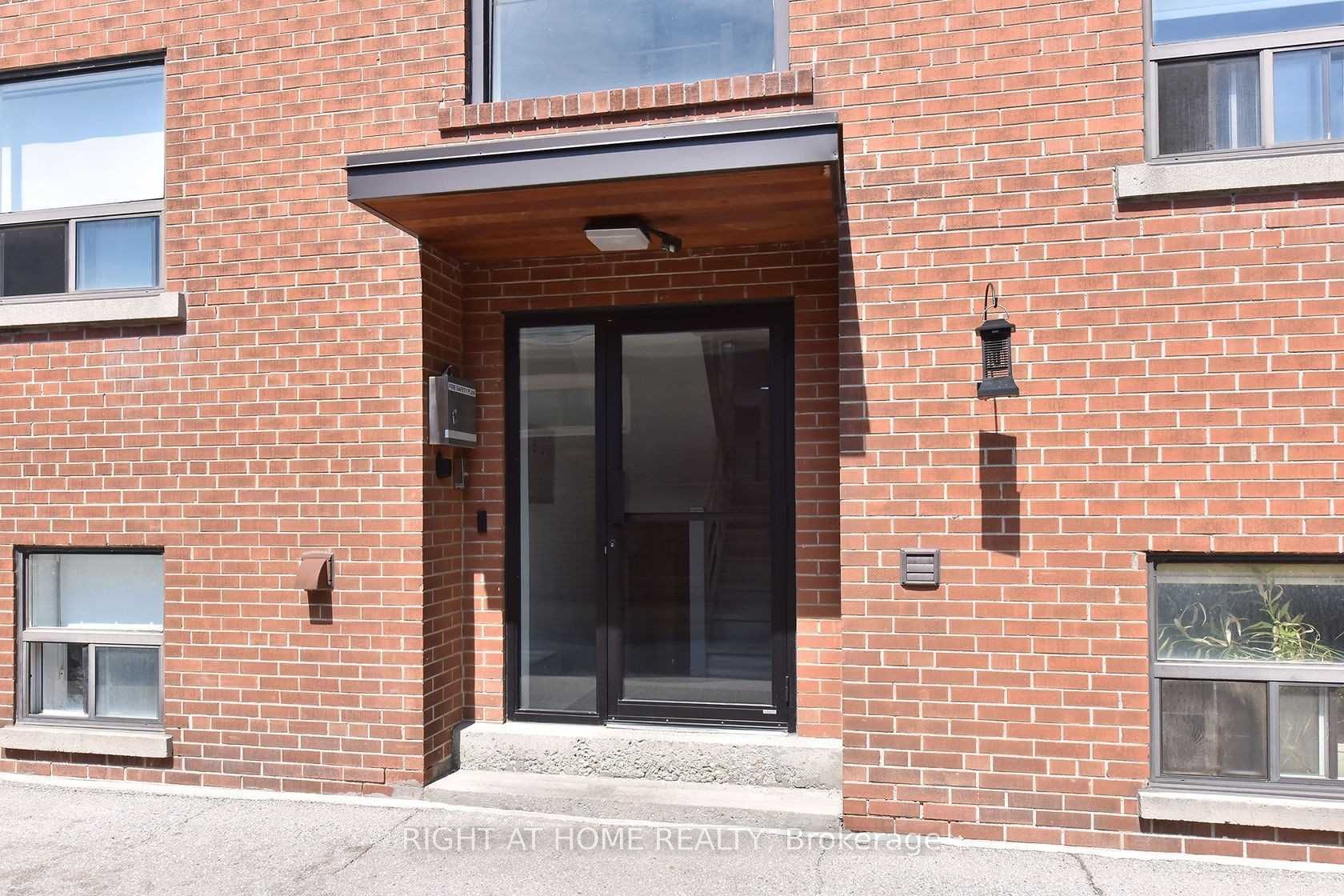 121 Fourth Street Property Photo 3