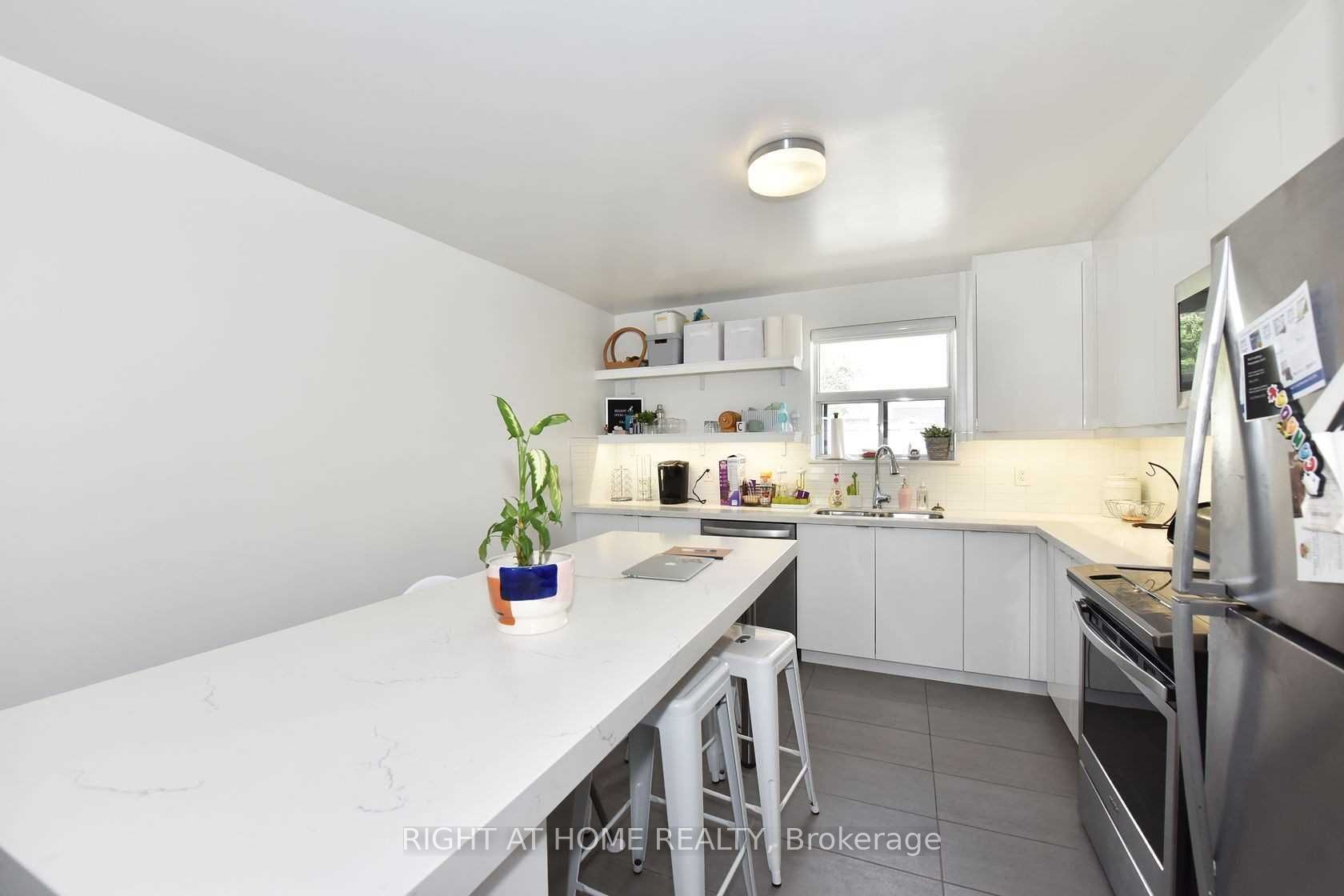 121 Fourth Street Property Photo 11