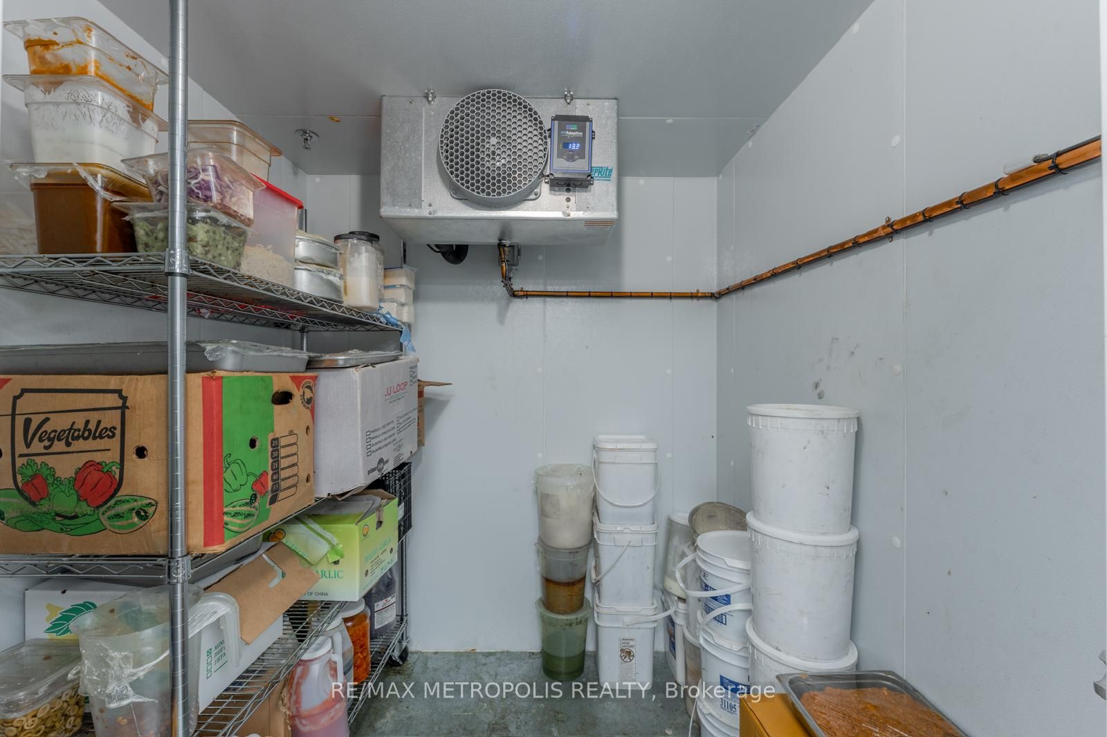 #1 - 50 Sky Harbour Drive Property Photo 8