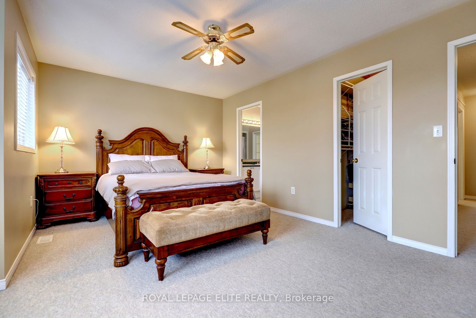 2342 Woodridge Way Property Photo 33
