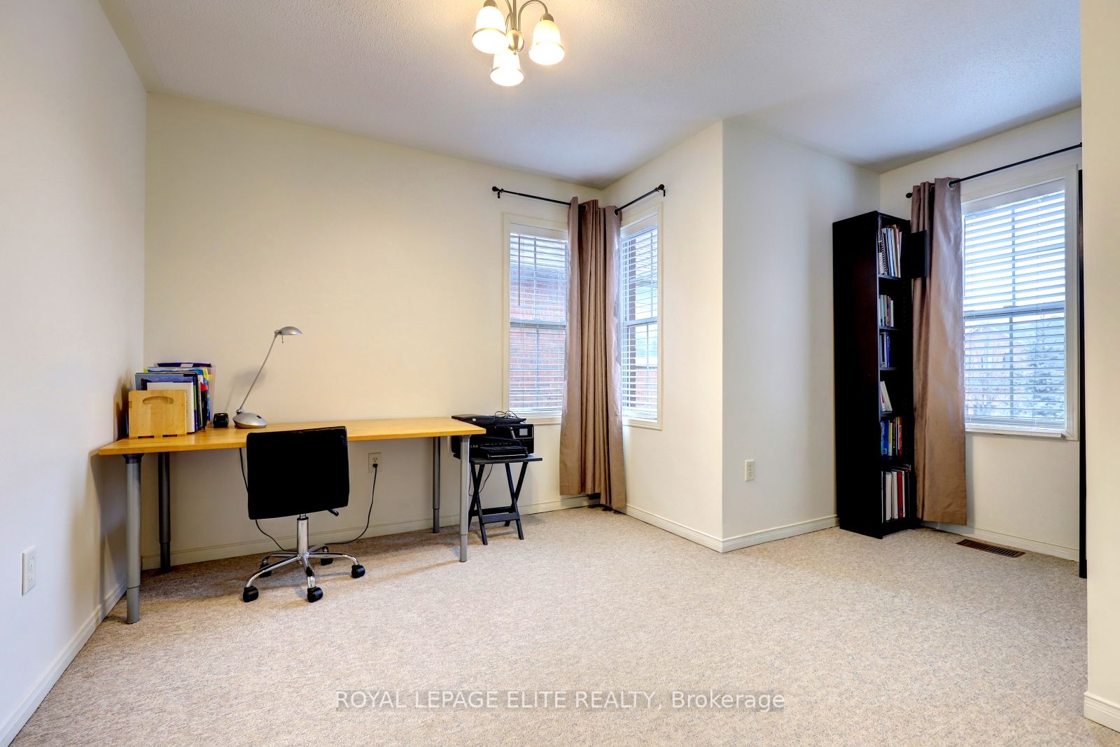 2342 Woodridge Way Property Photo 37