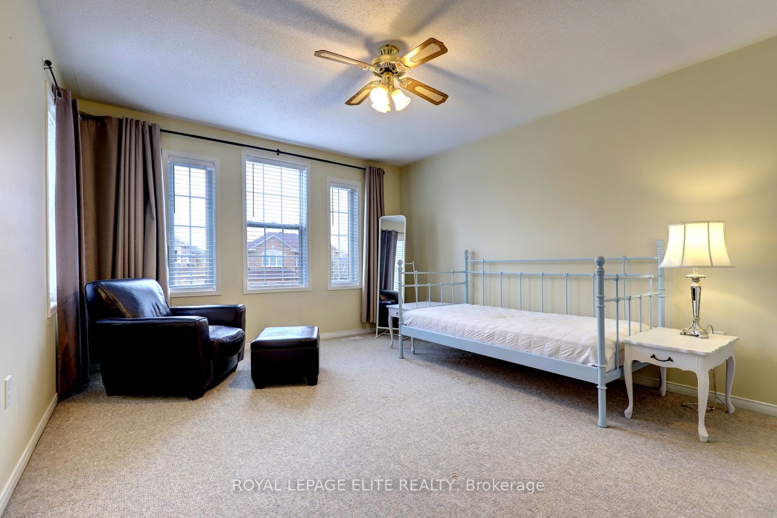 2342 Woodridge Way Property Photo 39