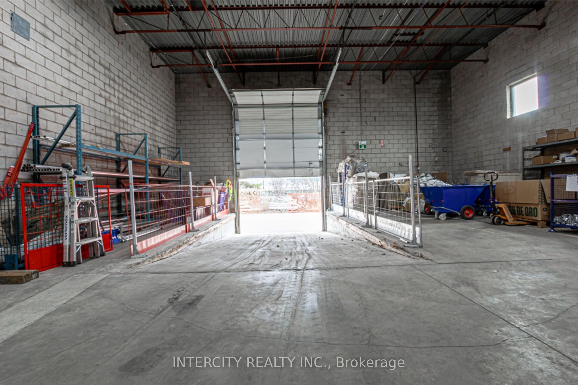 1132 South Service Road Property Photo 22