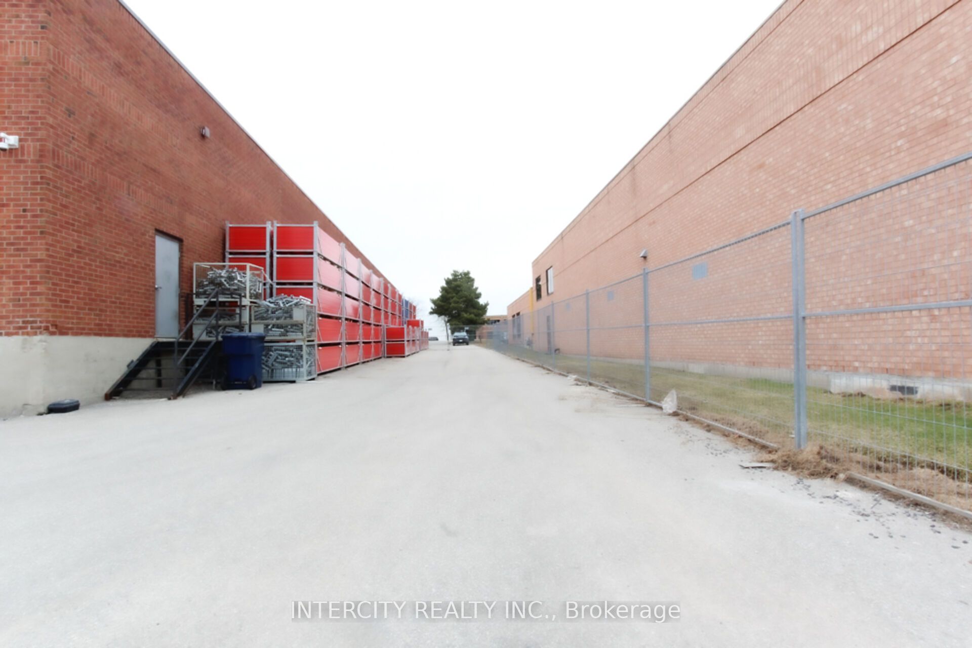1132 South Service Road Property Photo 25