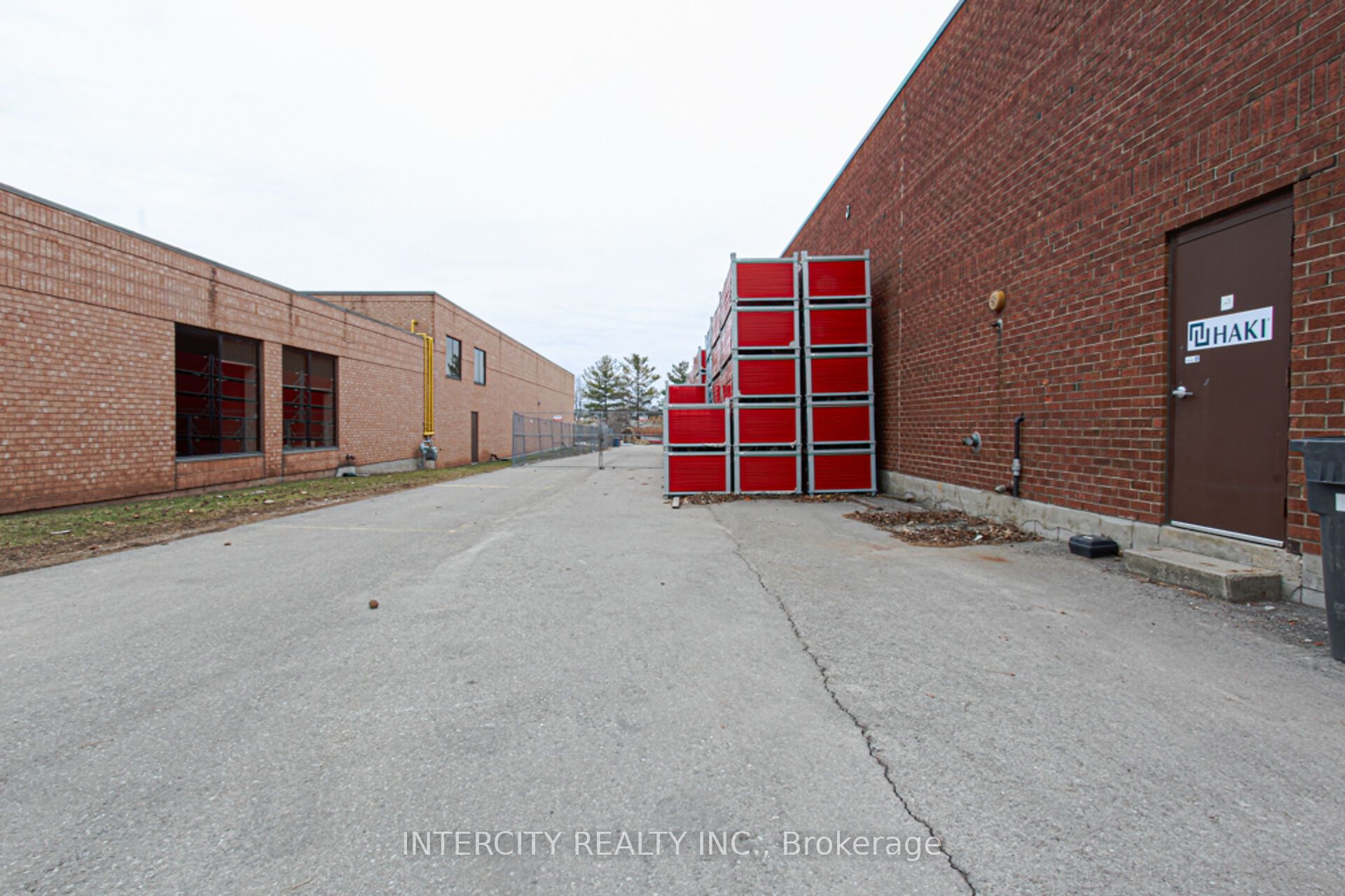 1132 South Service Road Property Photo 27