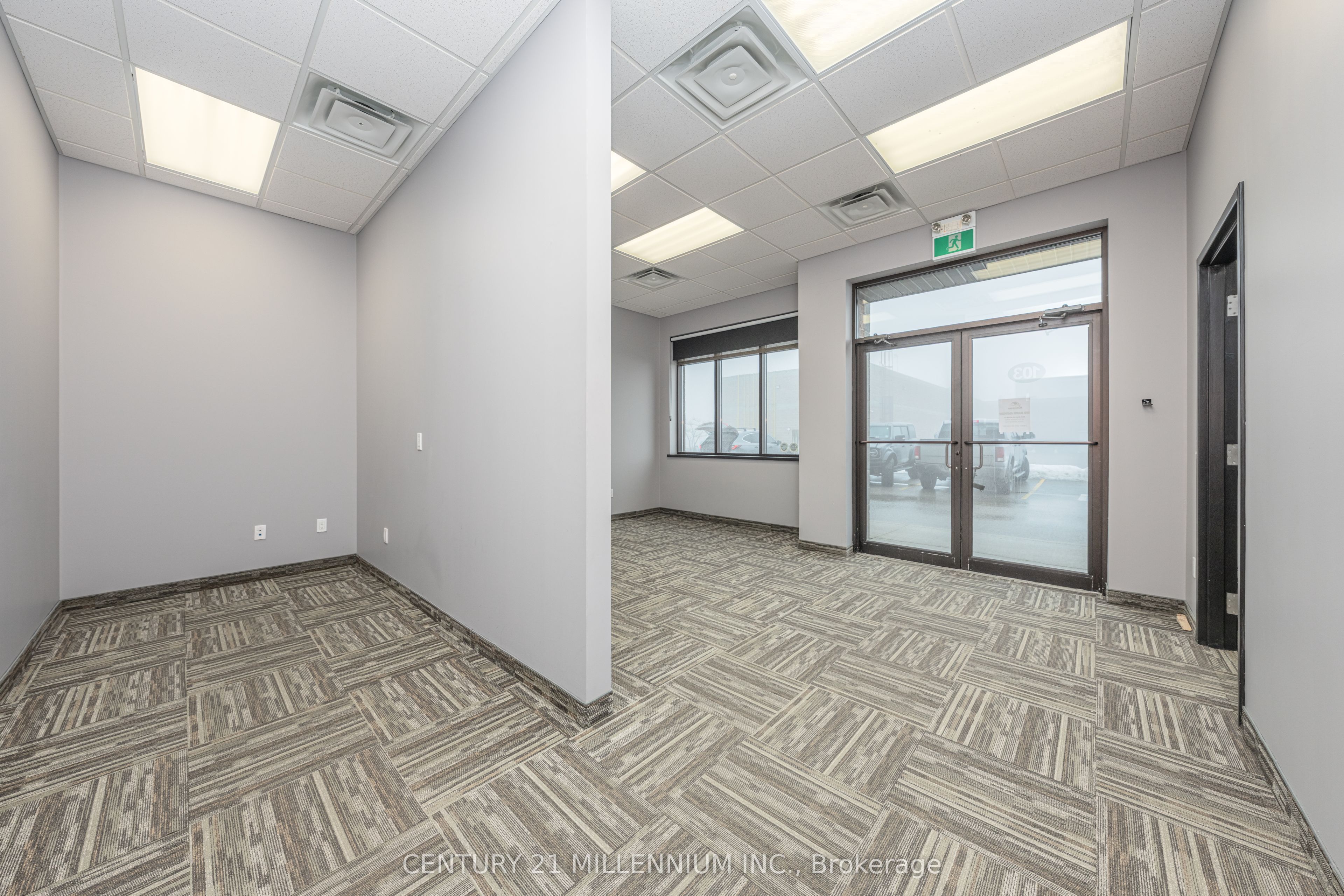 #103 - 685 Riddell Road Property Photo 5